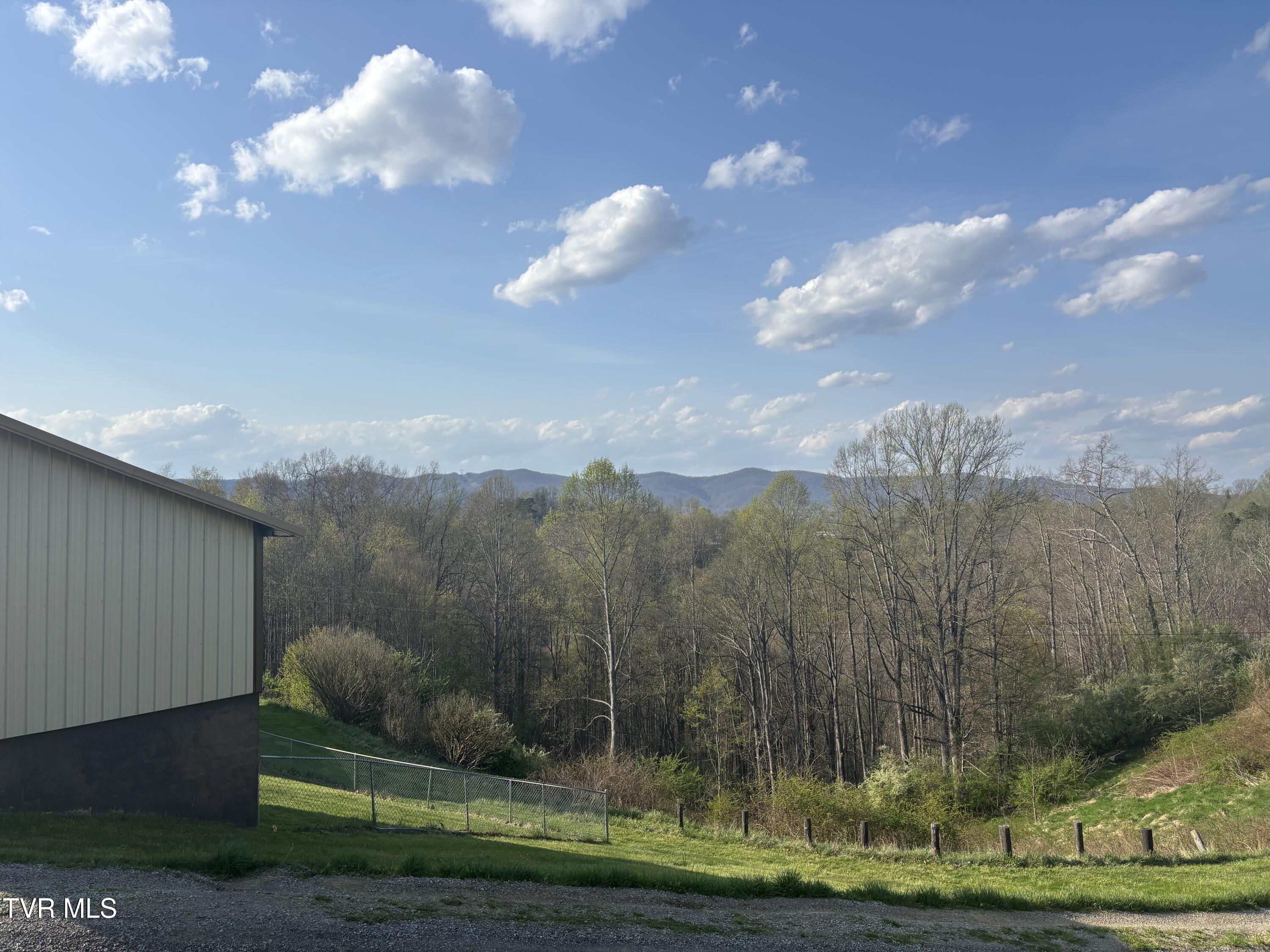 490 Delaney Lane, Clintwood, Virginia image 23