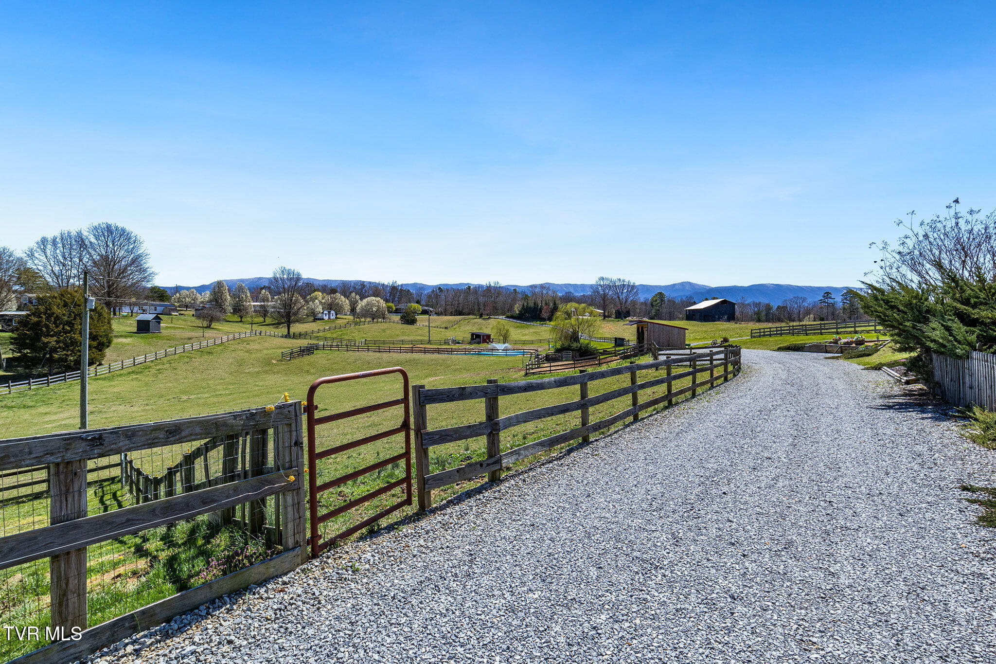 1151 John Bird Road, Afton, Tennessee image 6