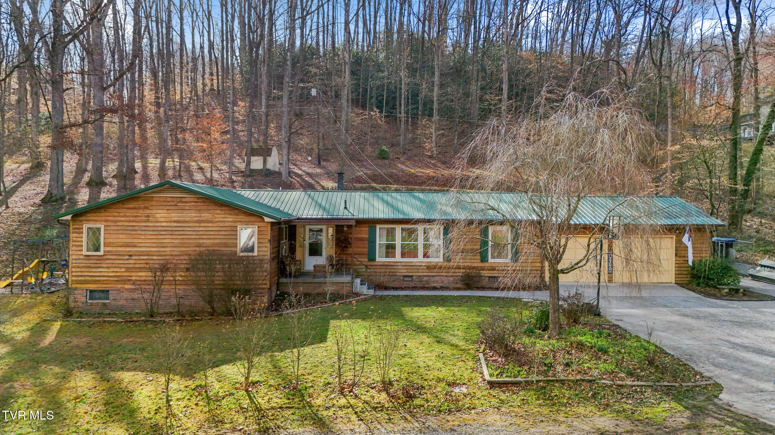 1628 Valleyview Drive, Big Stone Gap, Virginia image 1