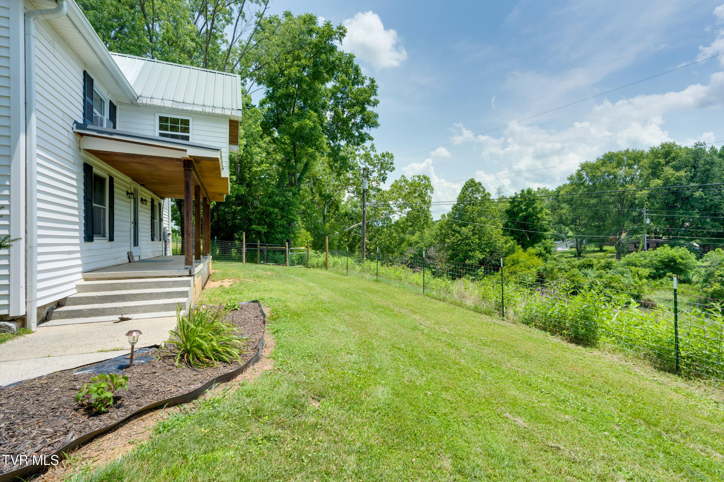 208 Buffalo Road