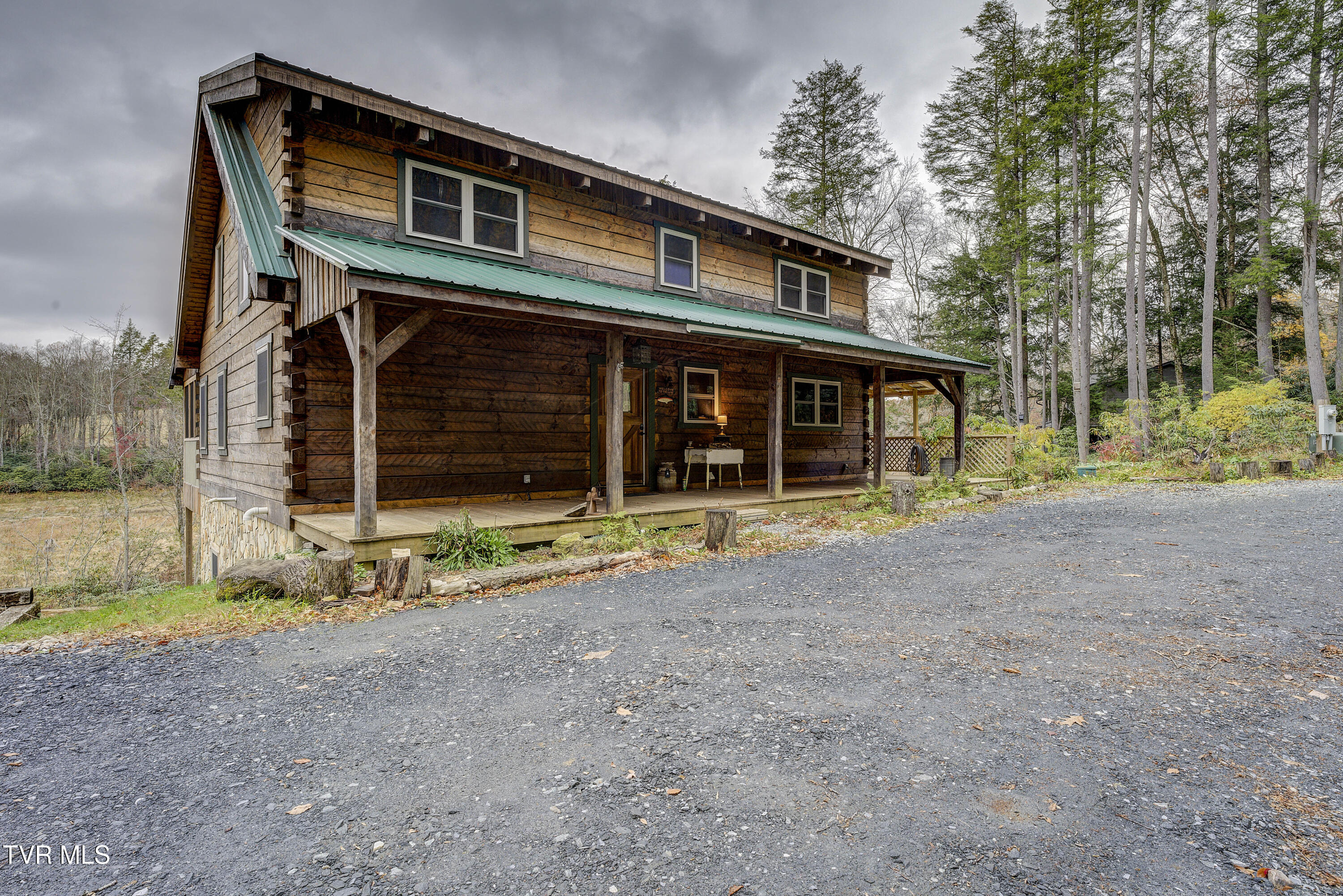 368 Ripshin Lake Road, Roan Mountain, Tennessee image 6