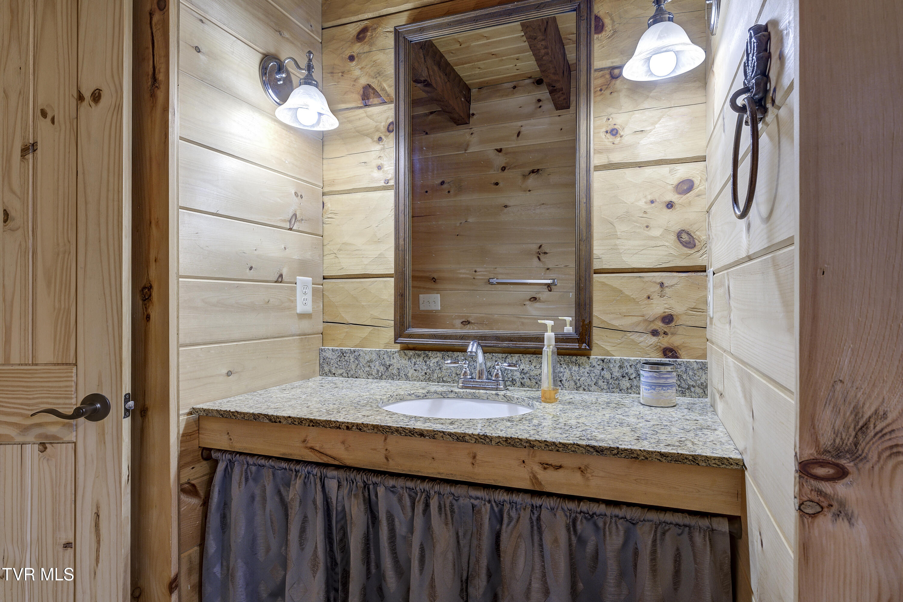 368 Ripshin Lake Road, Roan Mountain, Tennessee image 30