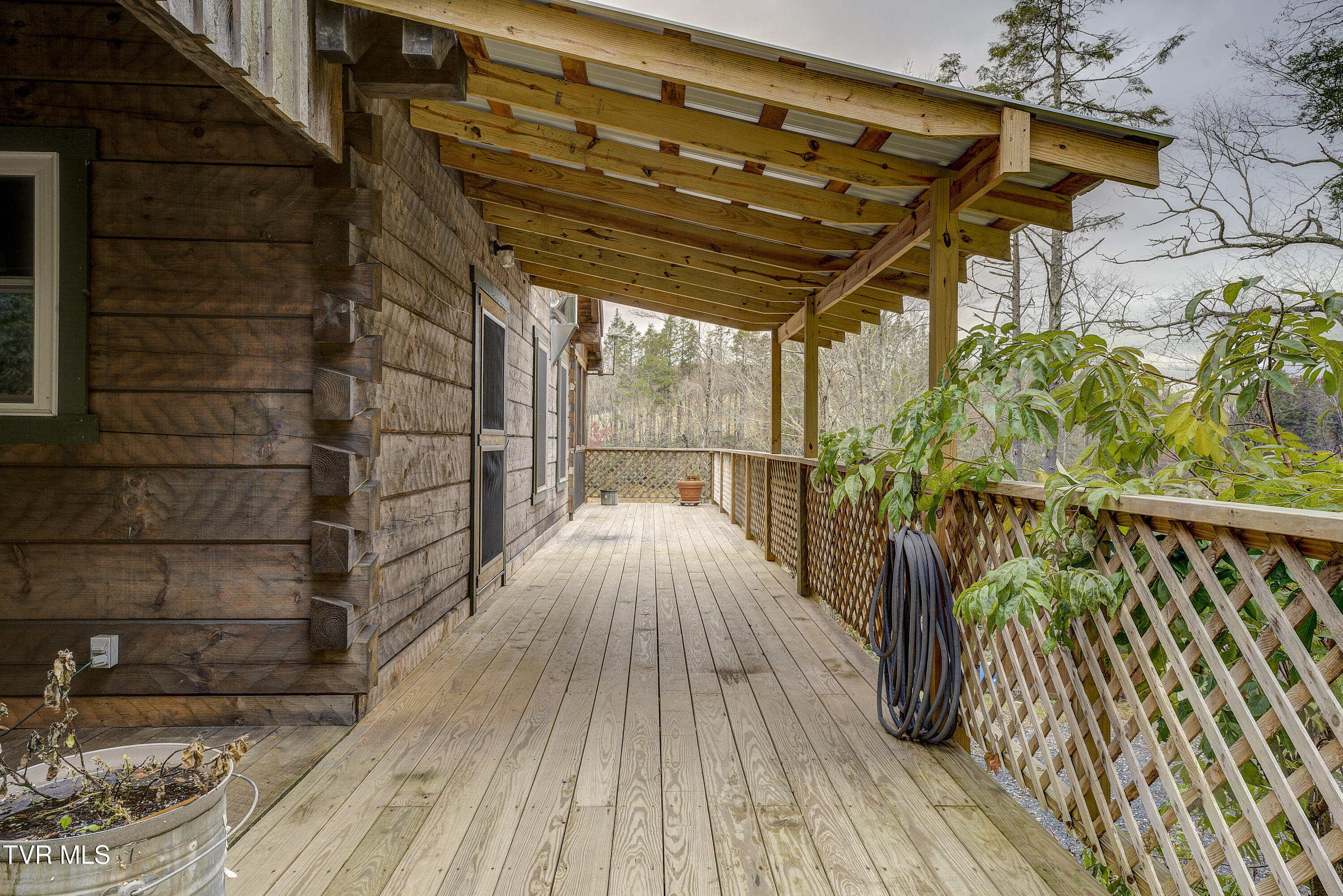 368 Ripshin Lake Road, Roan Mountain, Tennessee image 8