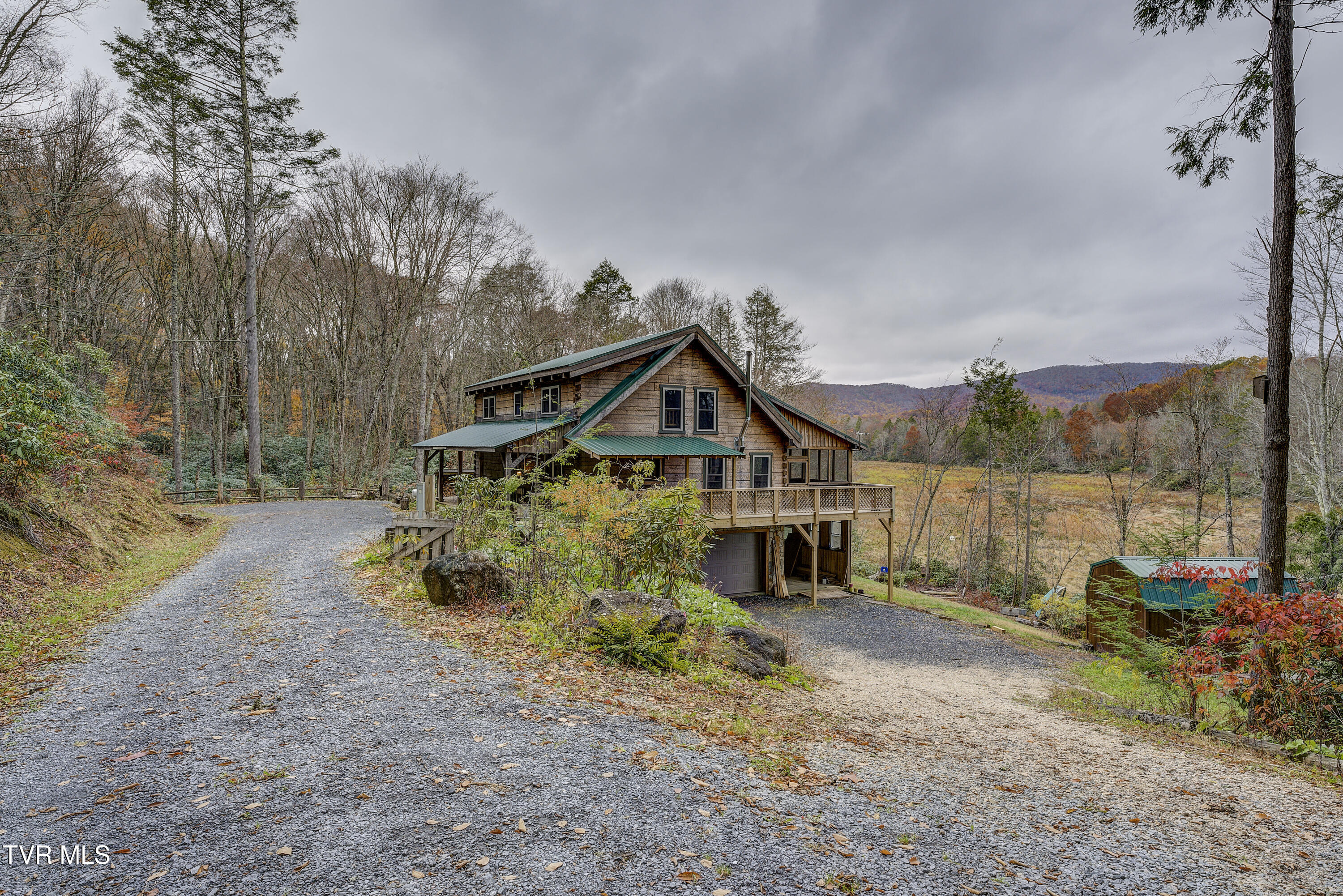 368 Ripshin Lake Road, Roan Mountain, Tennessee image 10