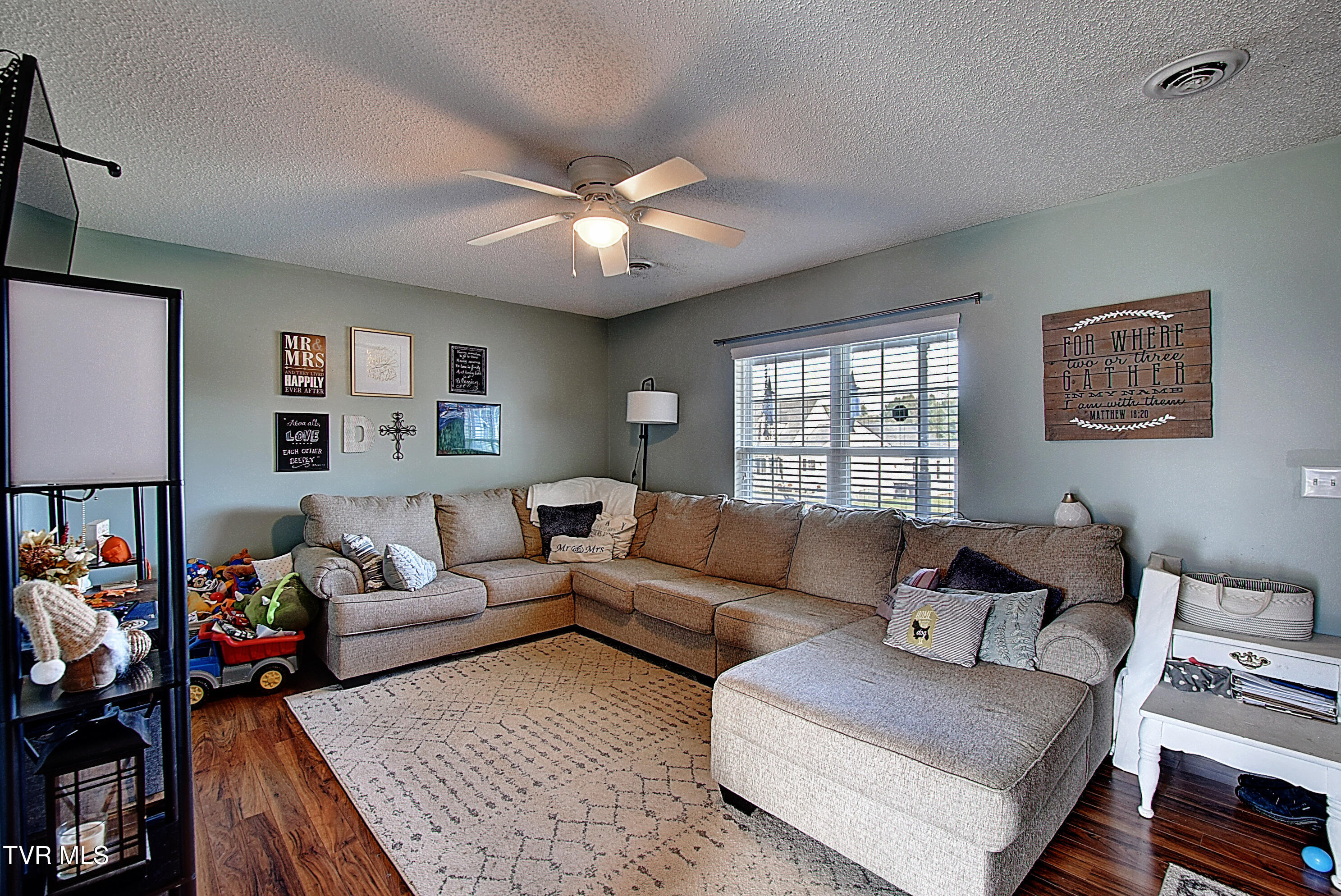 101 Violet Lane, Bluff City, Tennessee image 10