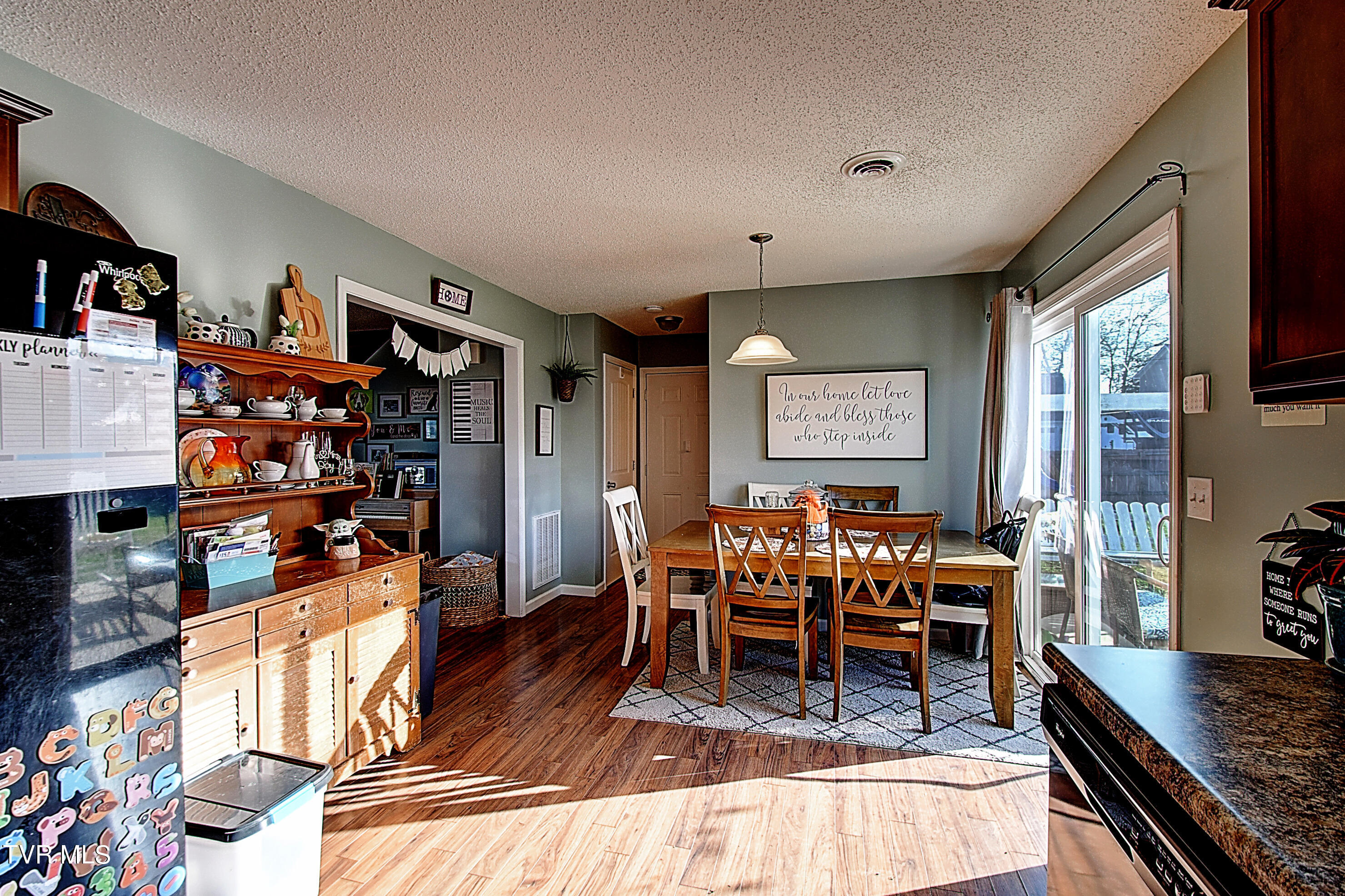 101 Violet Lane, Bluff City, Tennessee image 15