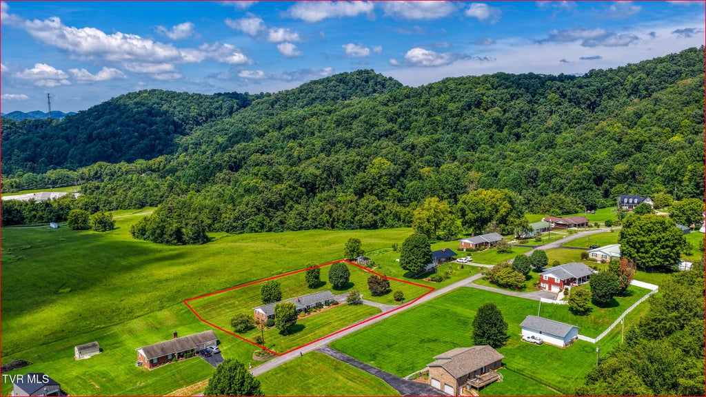 Photo of 113 Prices Hgts Road, Rogersville, TN 37857 (MLS # 9999981)