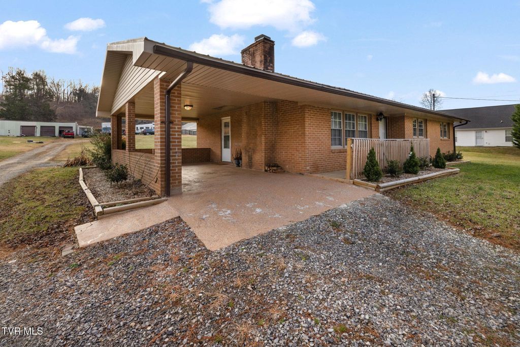 Photo of 118 Hilbert Circle, Jonesborough, TN 37659 (MLS # 9989969)