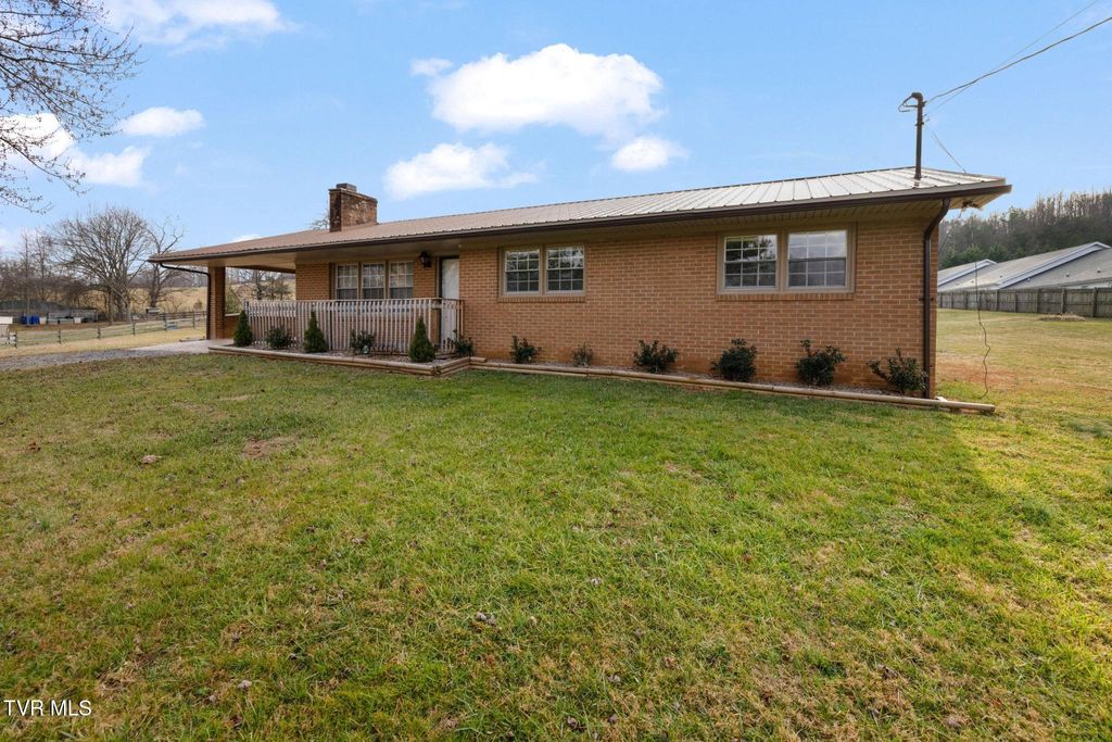 Photo of 118 Hilbert Circle, Jonesborough, TN 37659 (MLS # 9989969)