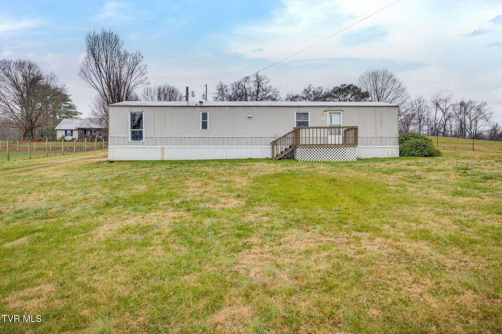 Photo of 2364 Highway 81s, Jonesborough, TN 37659 (MLS # 9989165)