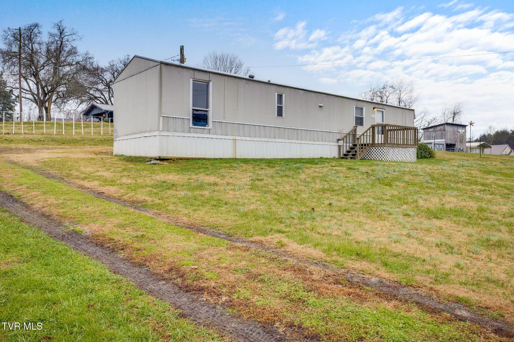 Photo of 2364 Highway 81s, Jonesborough, TN 37659 (MLS # 9989165)