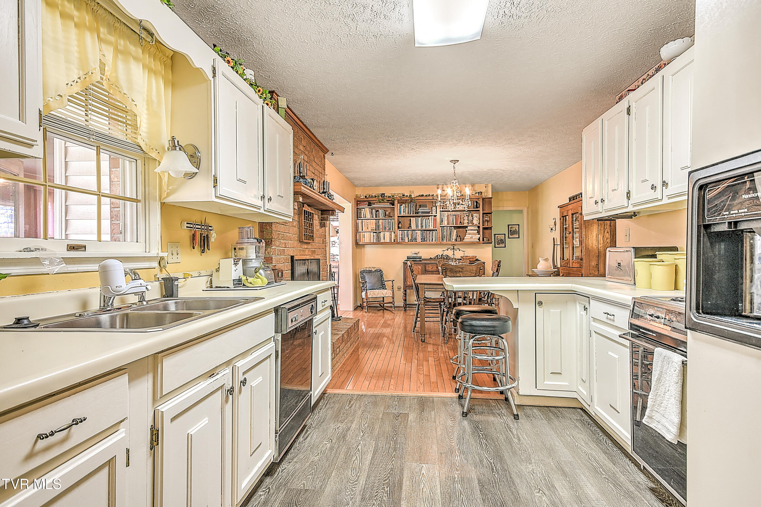 155 Flintlock Circle, Bristol, Virginia image 14