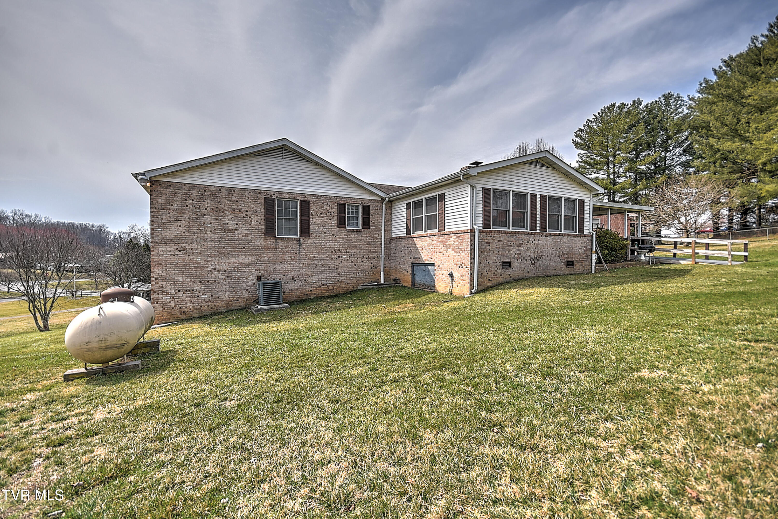 155 Flintlock Circle, Bristol, Virginia image 35