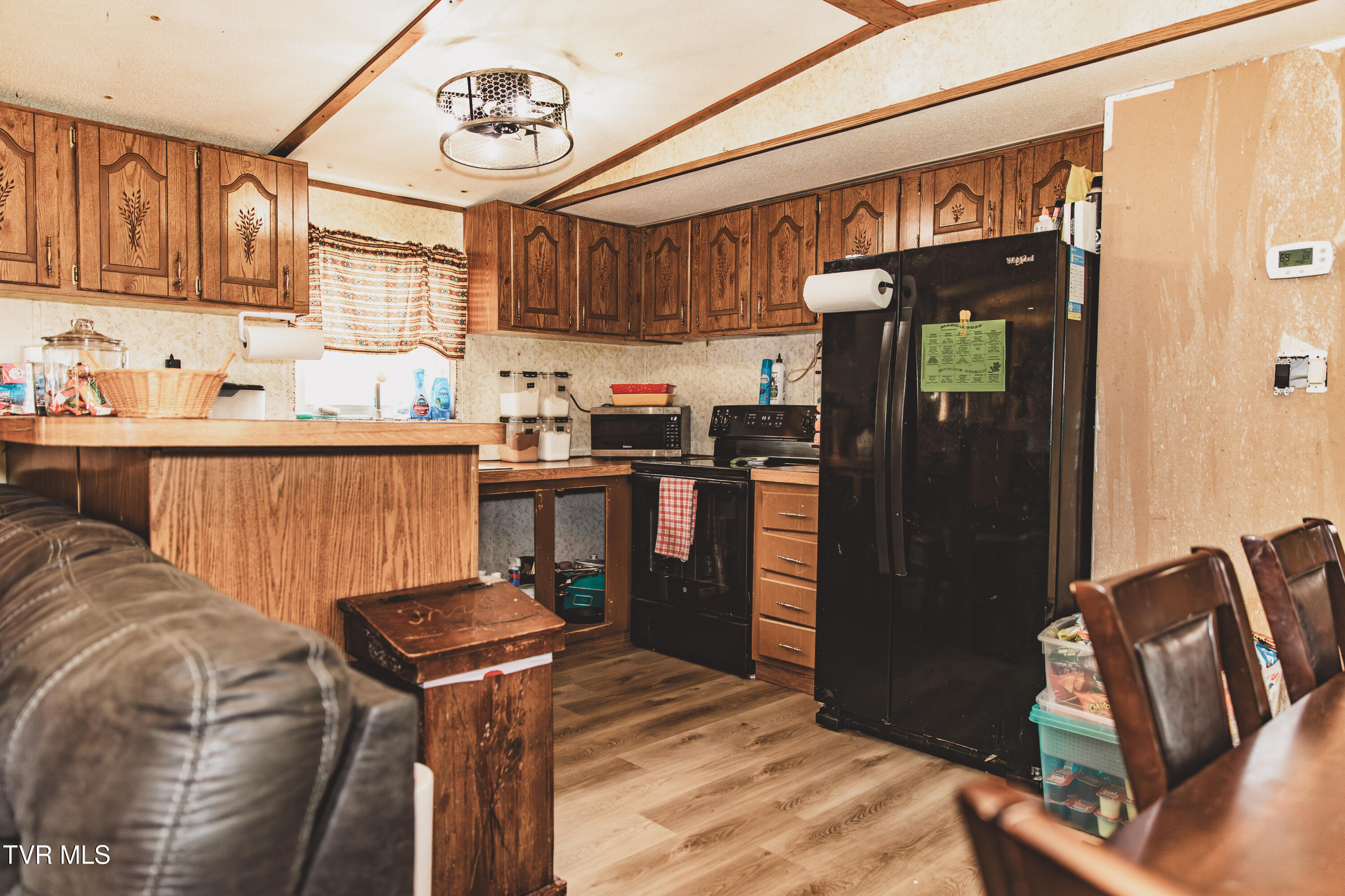 2094 Indian Creek Road, Thorn Hill, Tennessee image 6