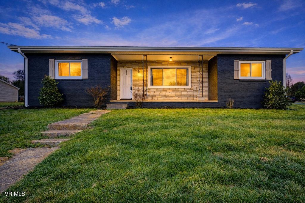 Photo of 192 Old Embreeville Road, Jonesborough, TN 37659 (MLS # 9991878)