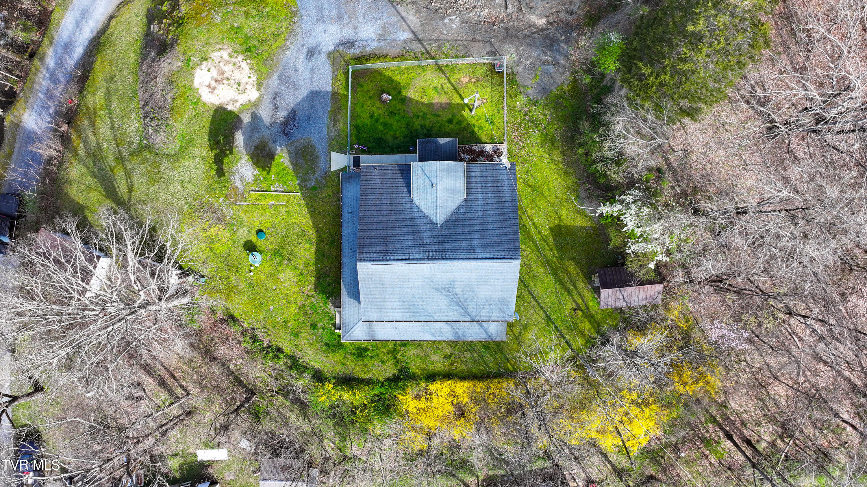 28375 Poor Valley Road, Saltville, Virginia image 2