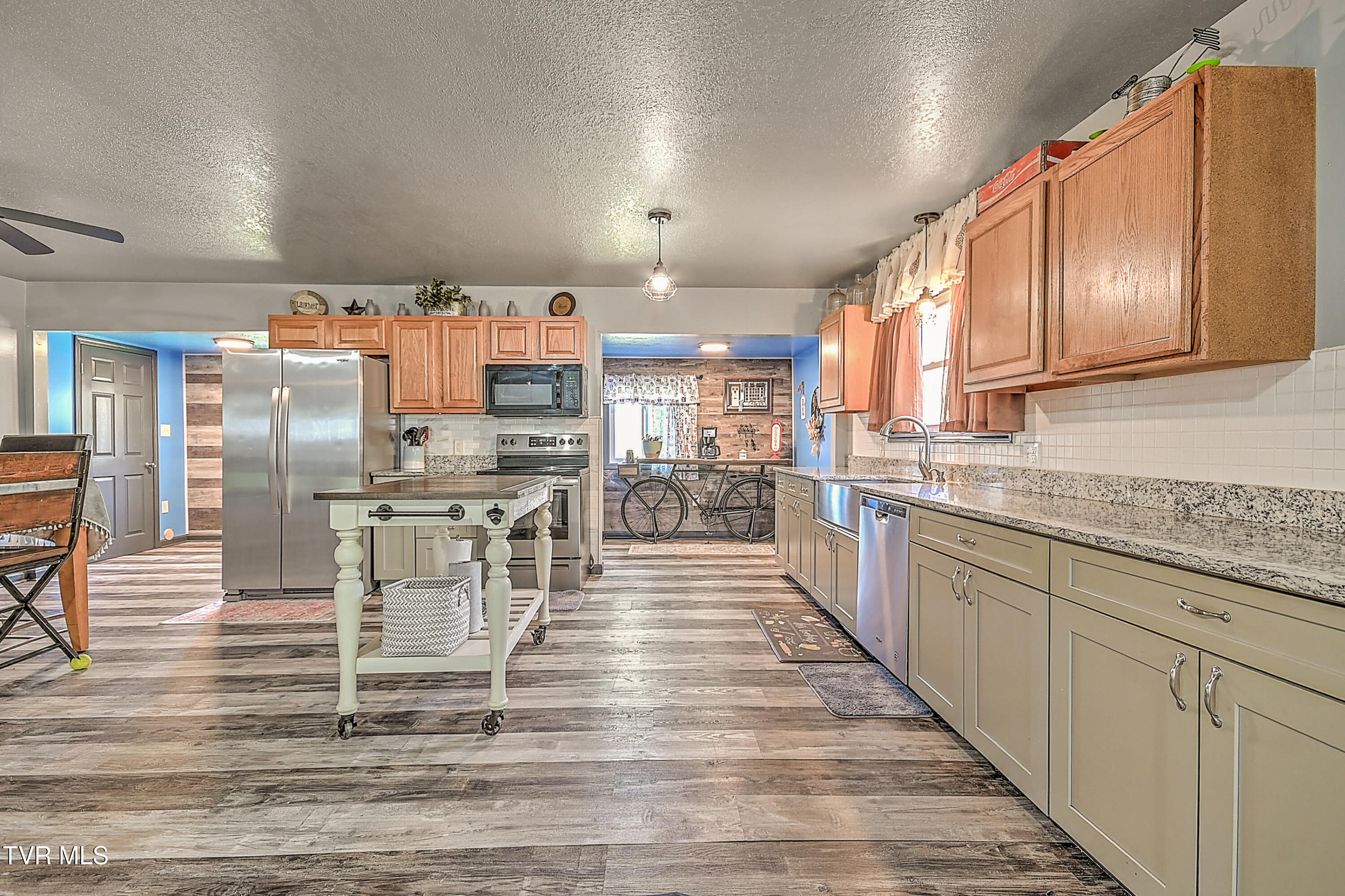 28375 Poor Valley Road, Saltville, Virginia image 13