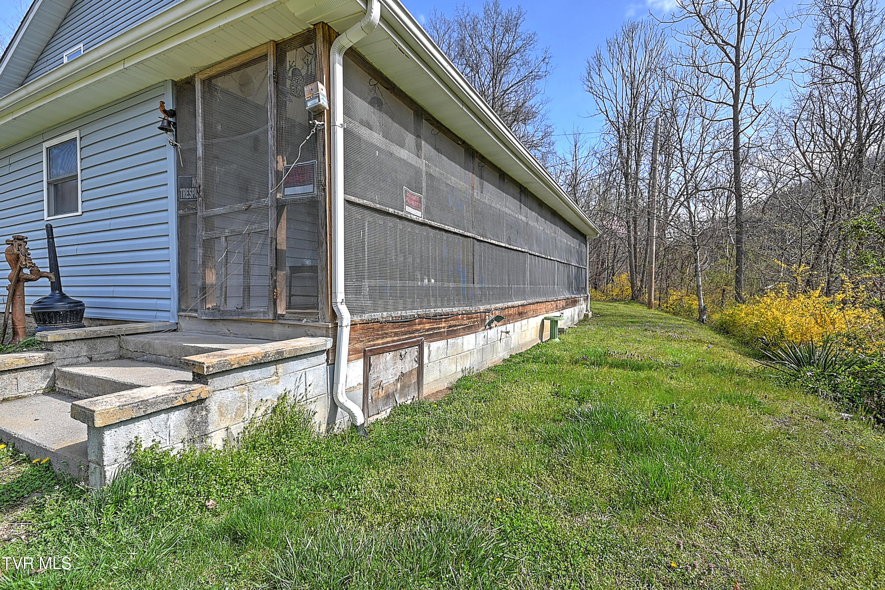 28375 Poor Valley Road, Saltville, Virginia image 45