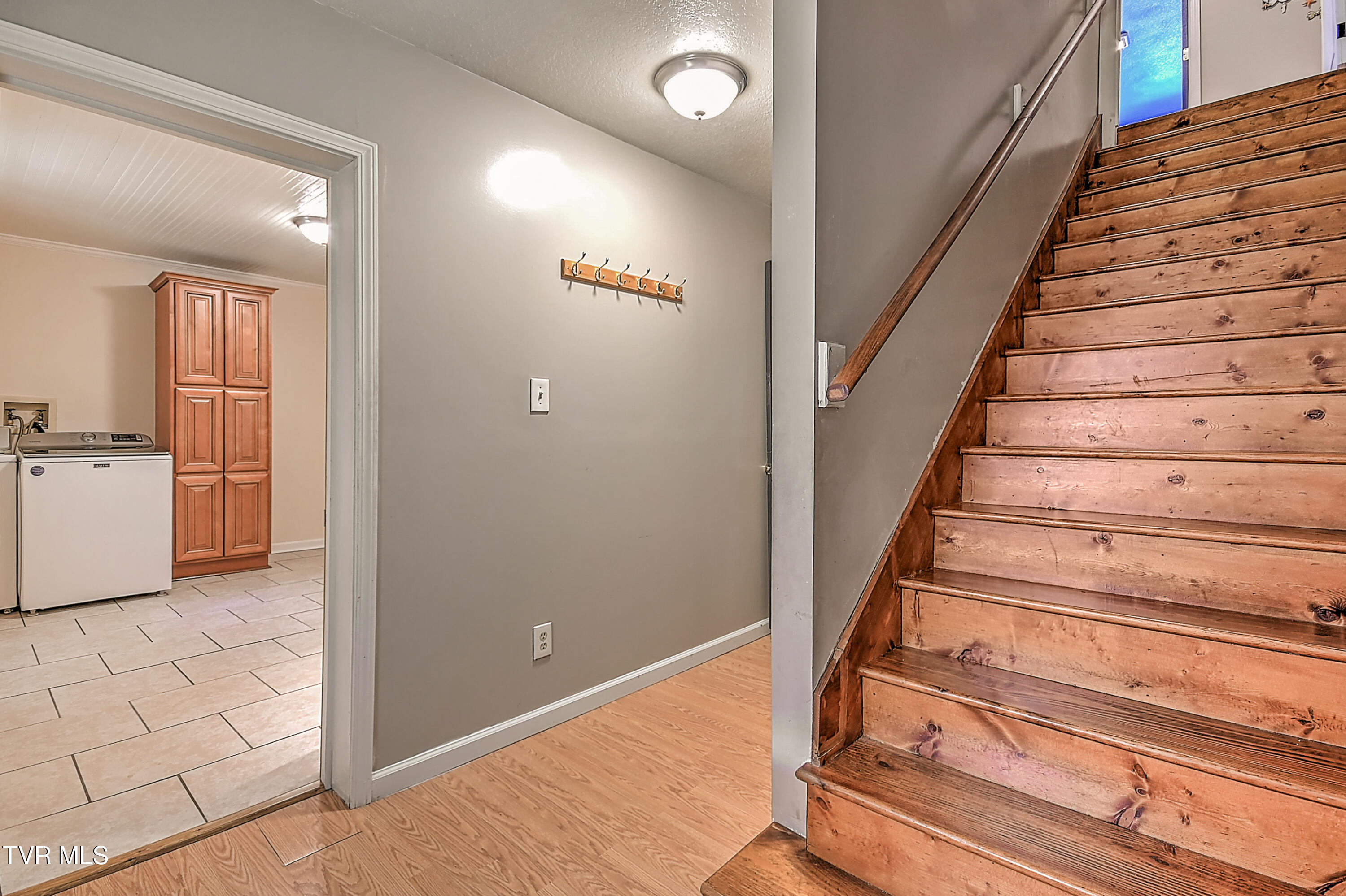 28375 Poor Valley Road, Saltville, Virginia image 27