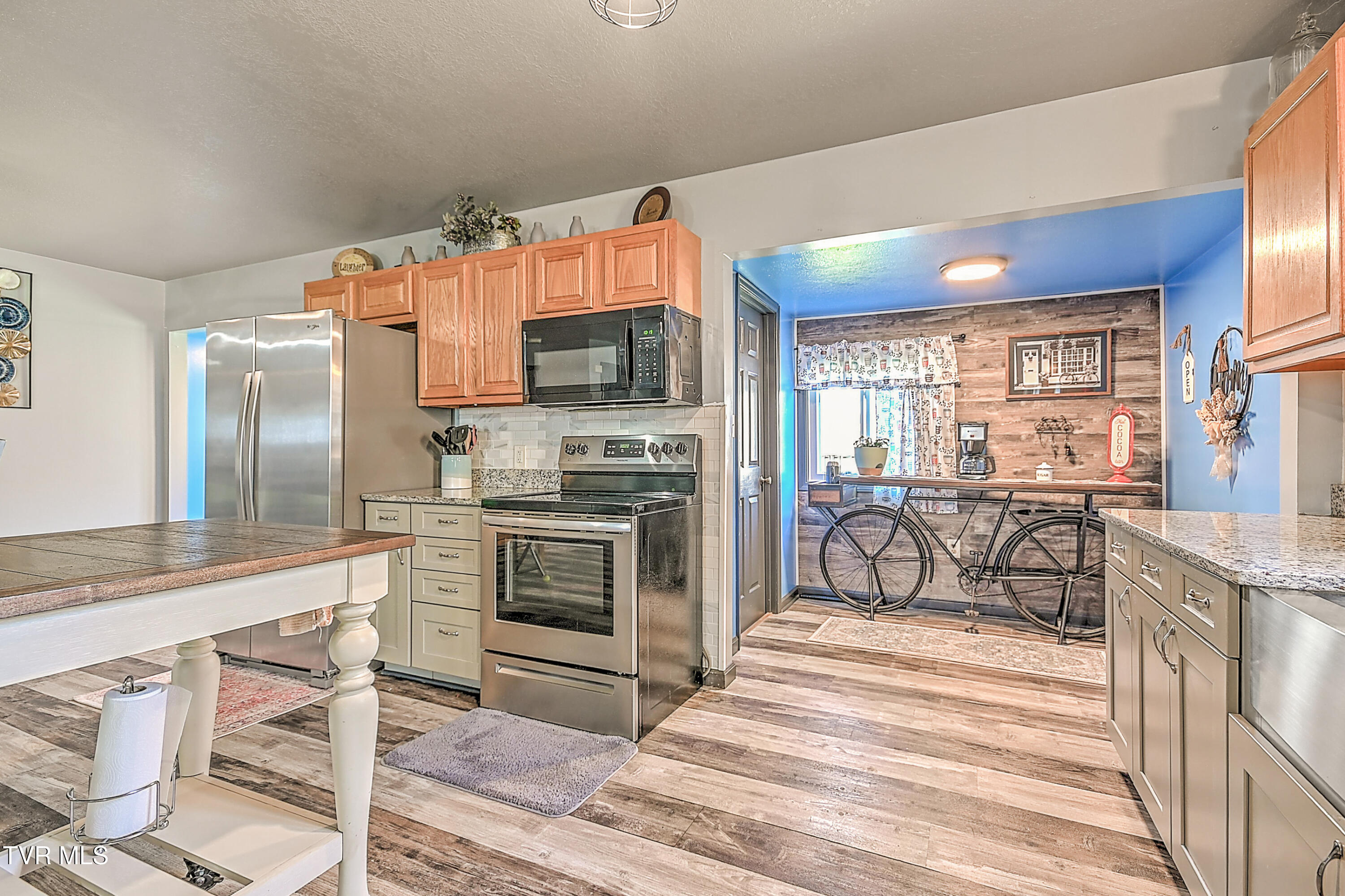 28375 Poor Valley Road, Saltville, Virginia image 12
