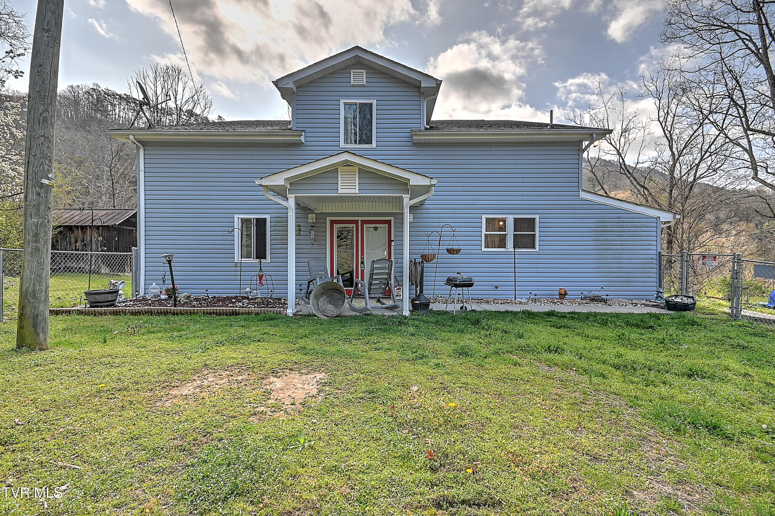 28375 Poor Valley Road, Saltville, Virginia image 1