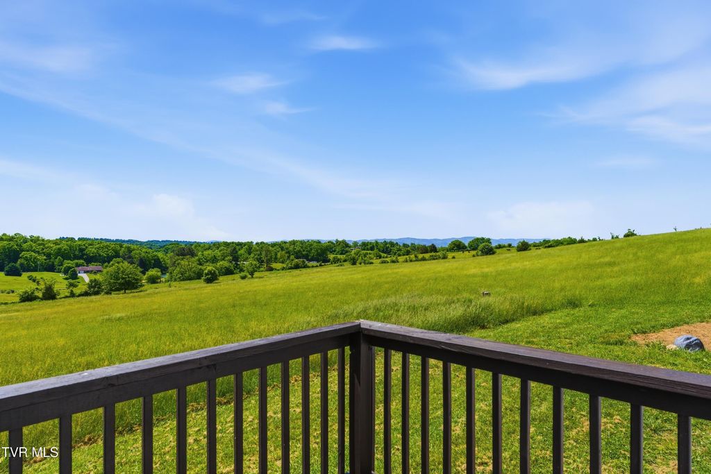 Photo of 530 Horseshoe Bend Road, Jonesborough, TN 37659 (MLS # 9995399)