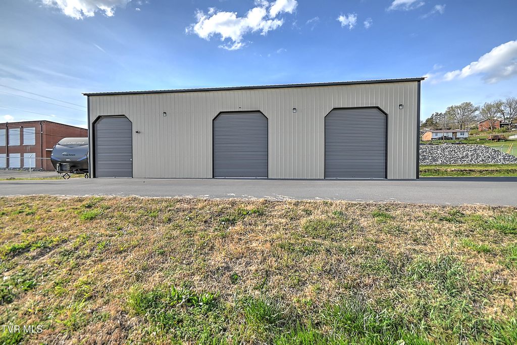 Photo of 108 Hickam Street, Kingsport, TN 37660 (MLS # 9993217)