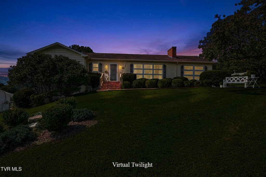 Photo of 317 Sunnybrook Drive, Bristol, TN 37620 (MLS # 10000168)