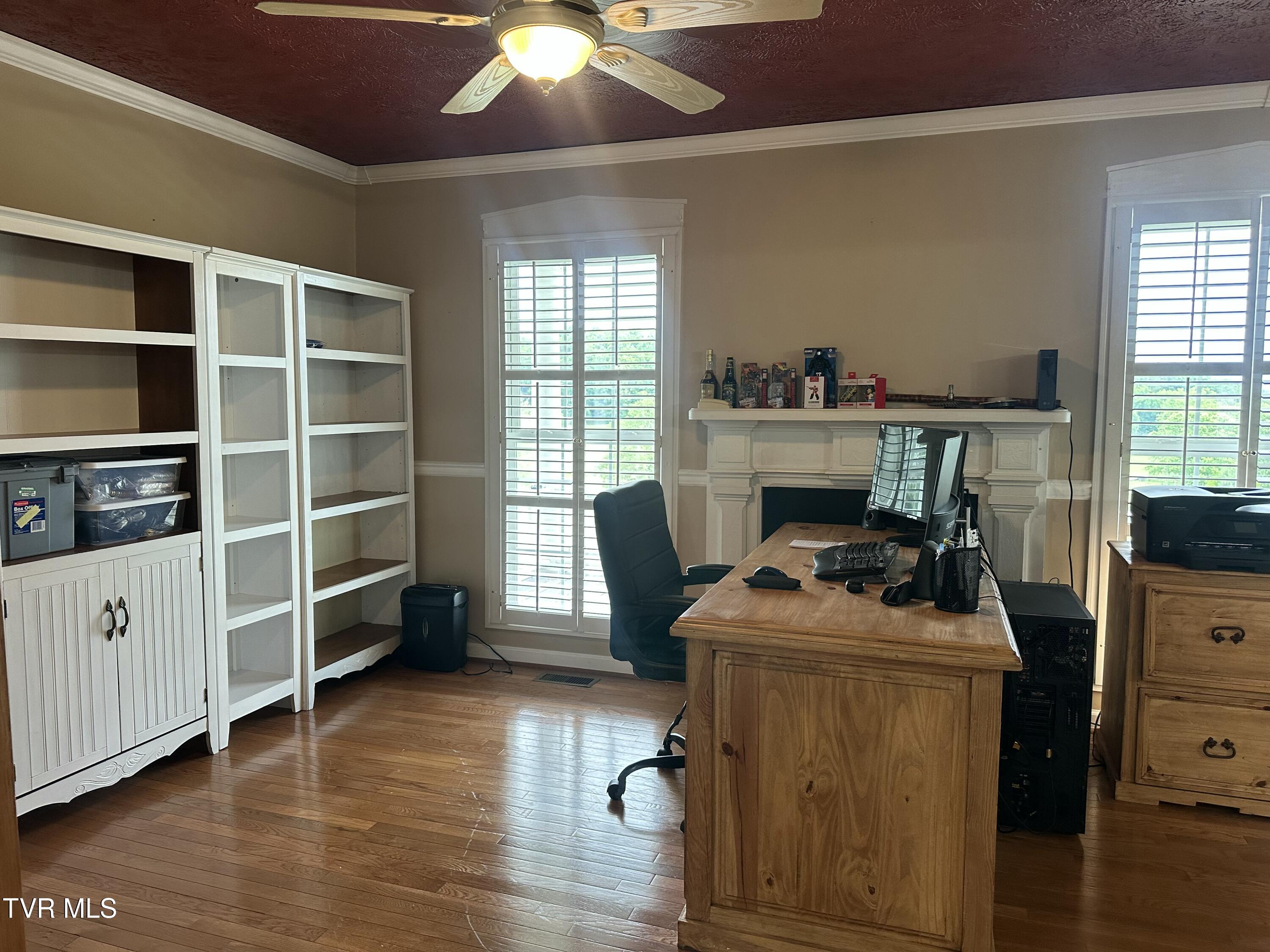 390 Springdale Drive, Bristol, Tennessee image 18