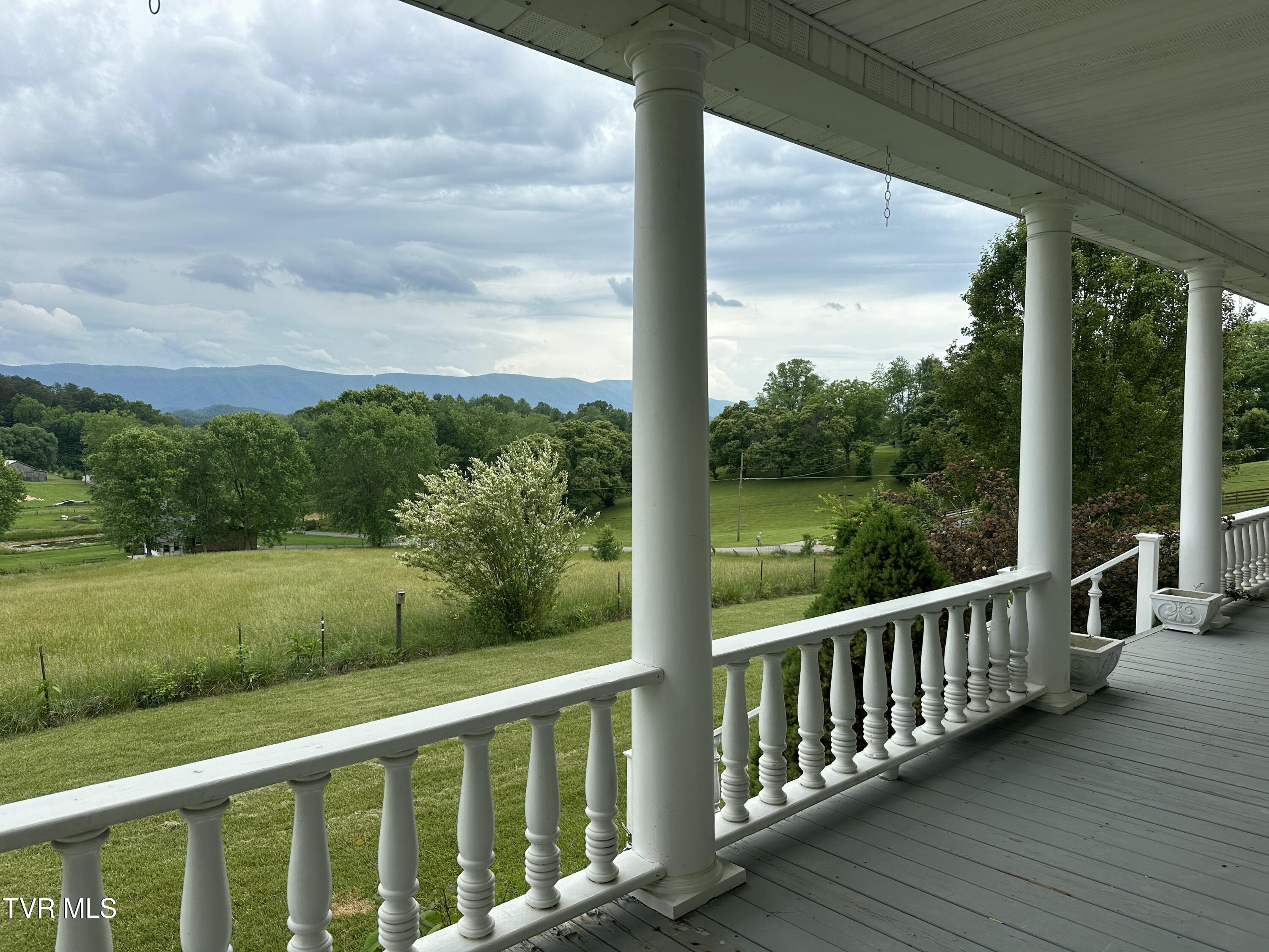 390 Springdale Drive, Bristol, Tennessee image 25