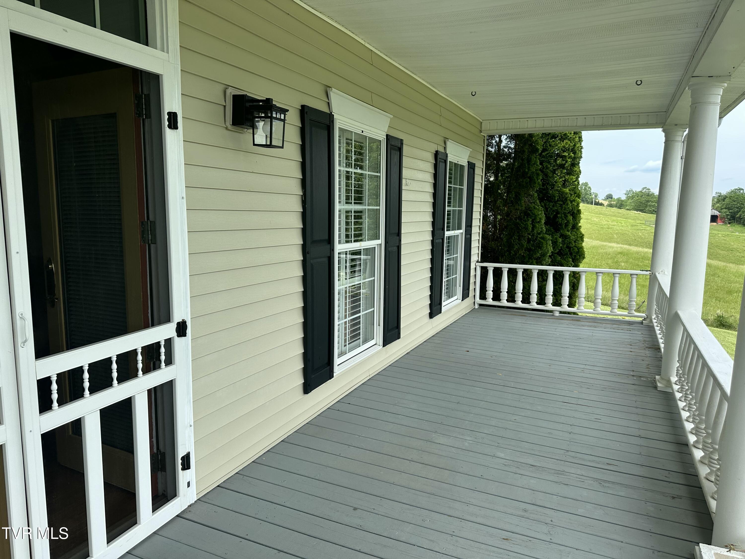 390 Springdale Drive, Bristol, Tennessee image 26