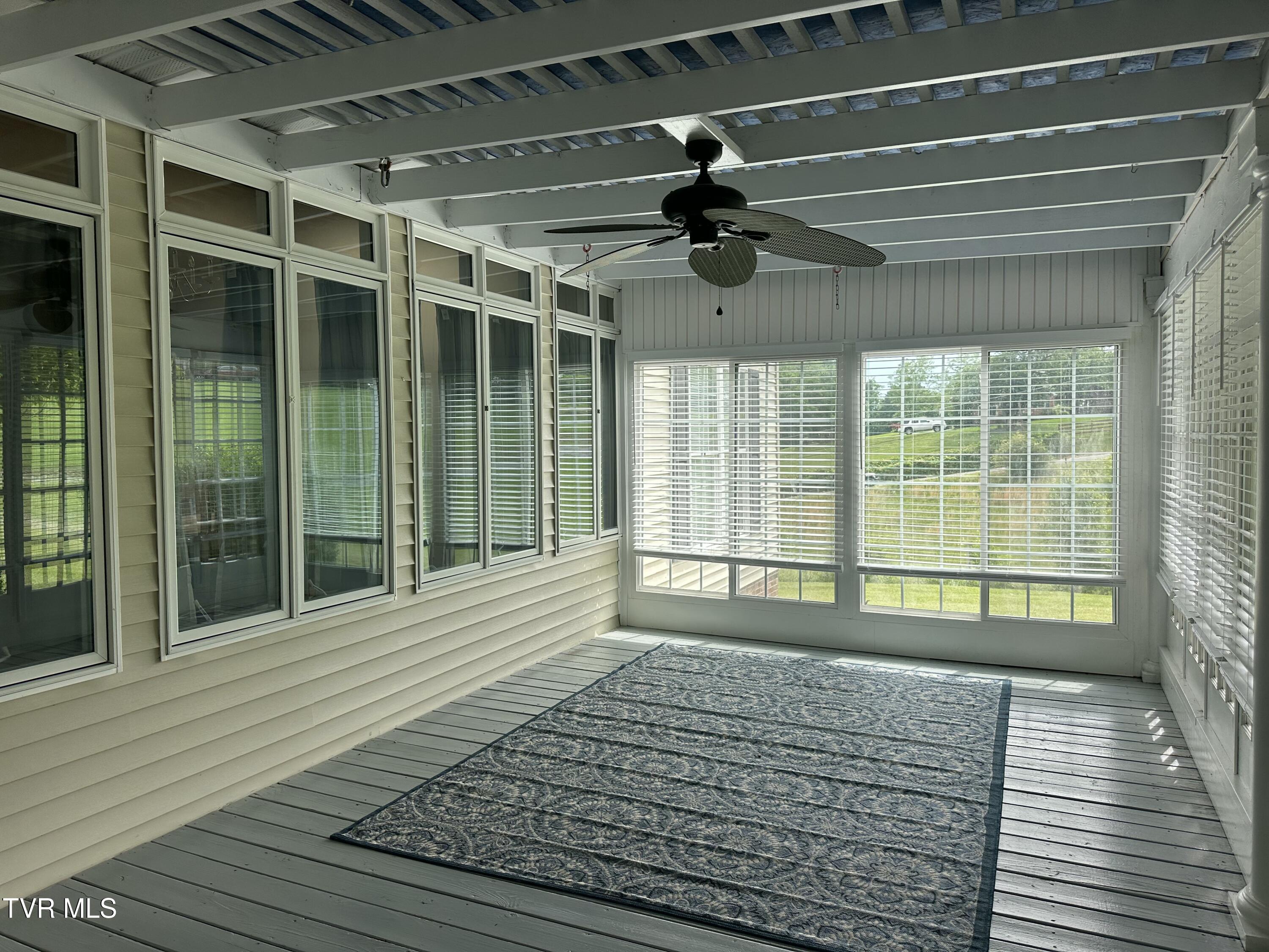 390 Springdale Drive, Bristol, Tennessee image 10
