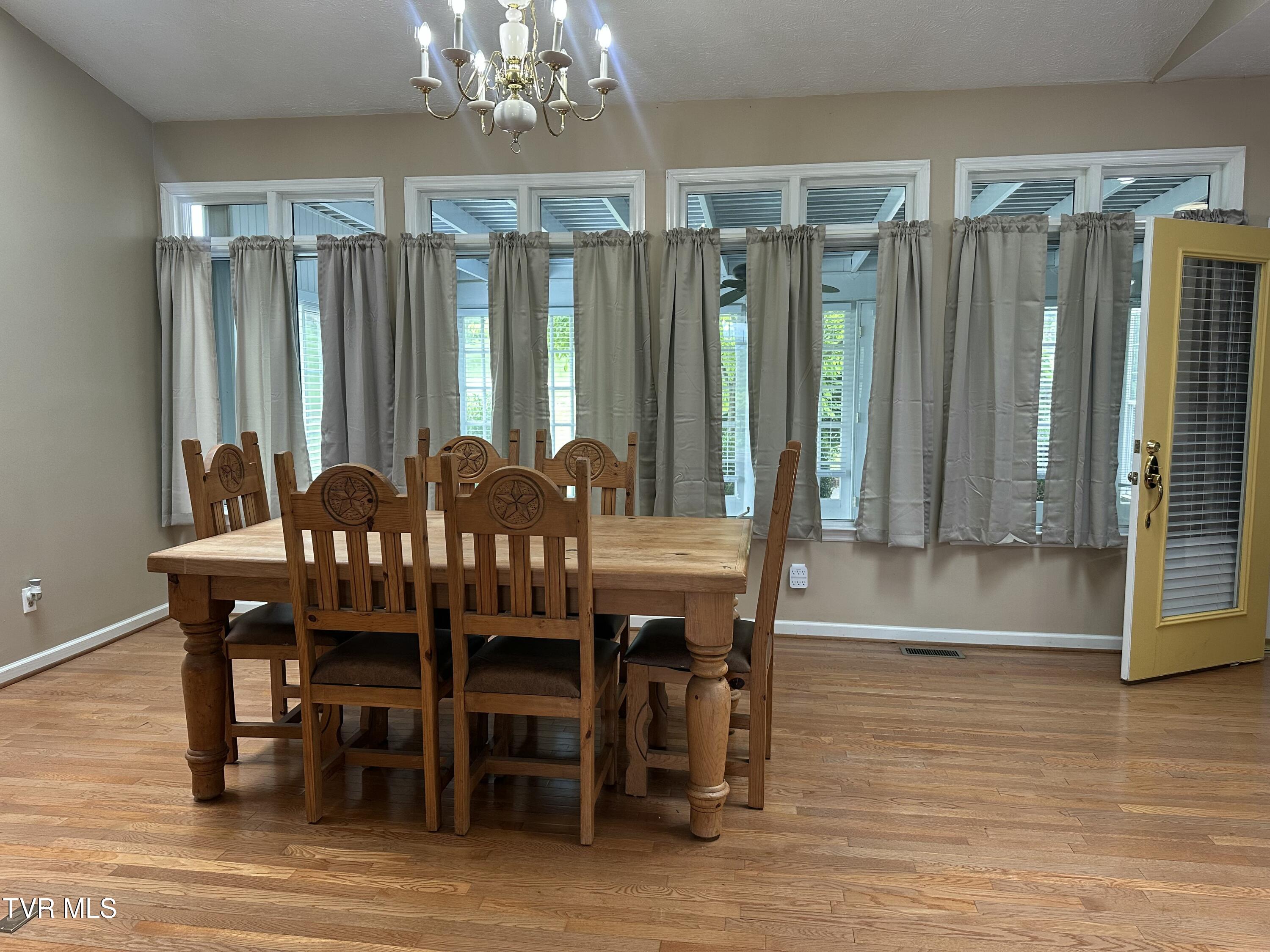 390 Springdale Drive, Bristol, Tennessee image 38