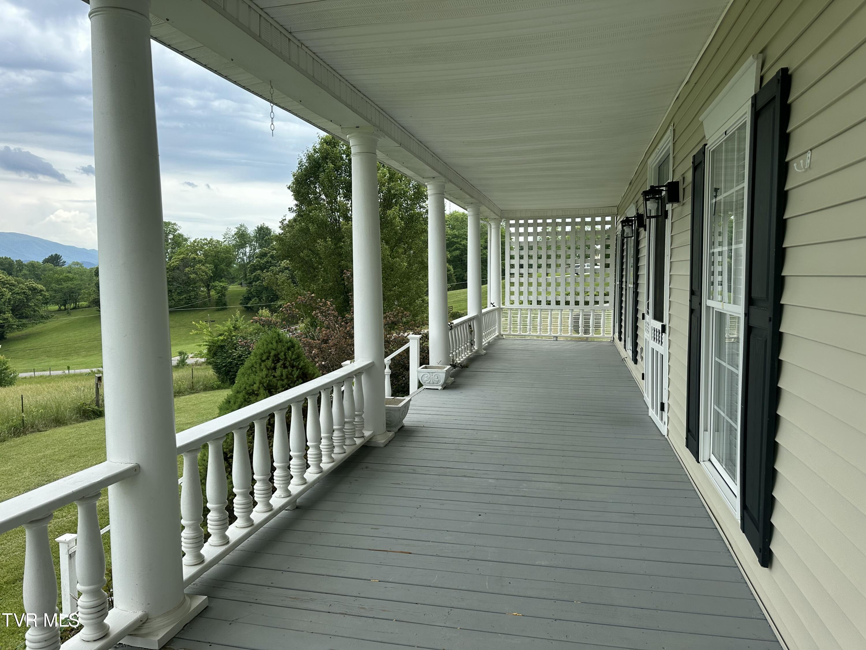 390 Springdale Drive, Bristol, Tennessee image 23