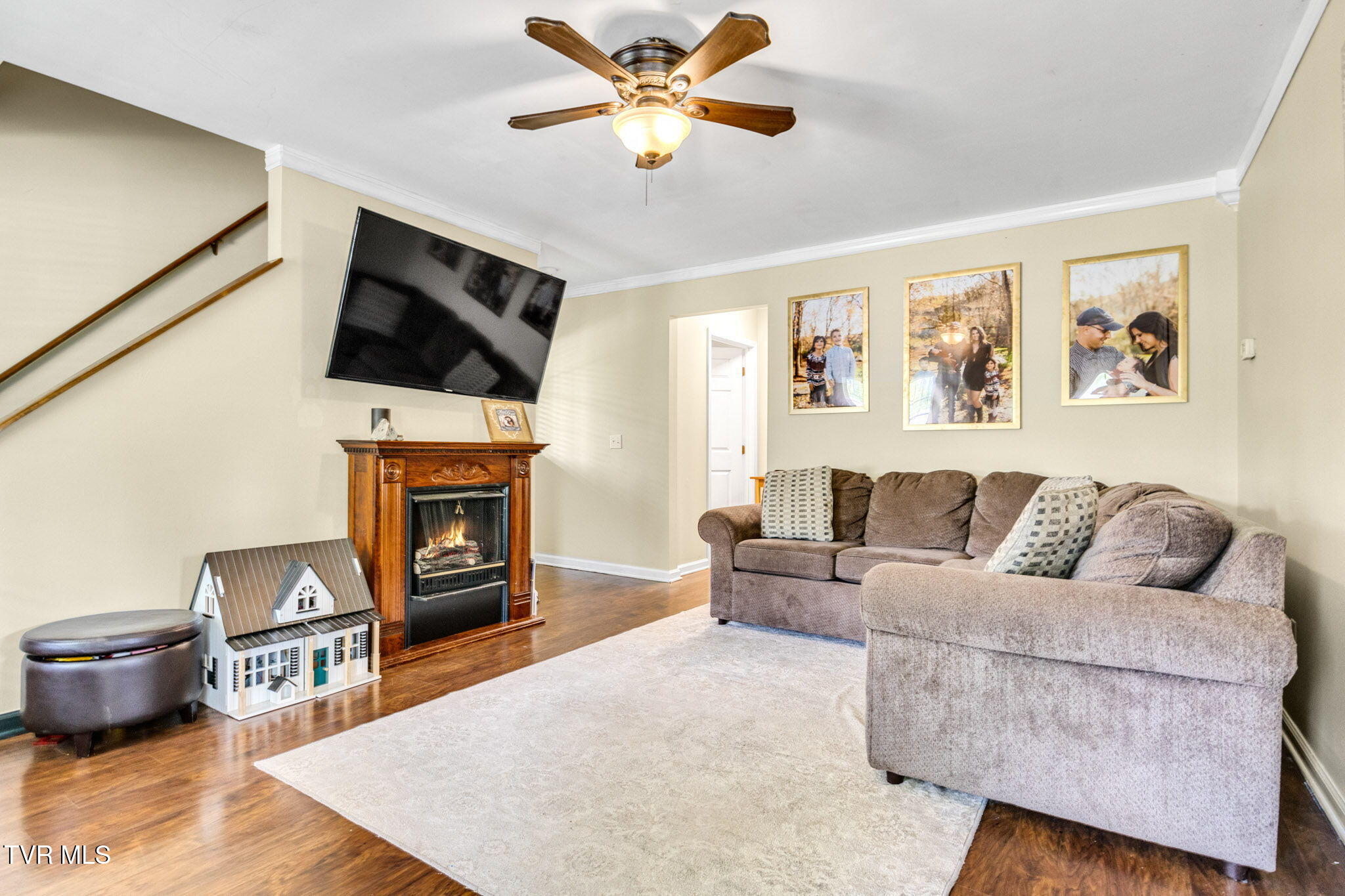 Abingdon, Virginia 24210, United States, 3 Bedrooms Bedrooms, ,3 BathroomsBathrooms,Residential,Active,155726