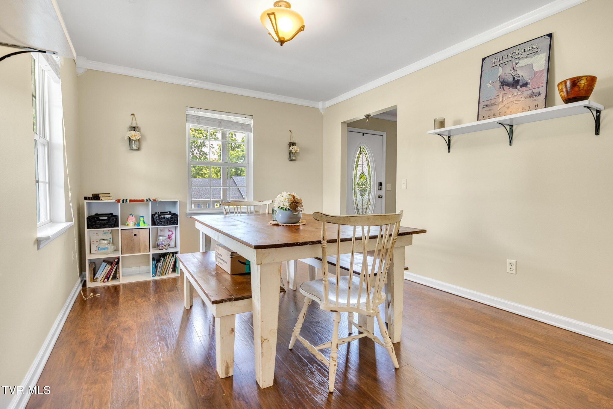 Abingdon, Virginia 24210, United States, 3 Bedrooms Bedrooms, ,3 BathroomsBathrooms,Residential,Active,155726