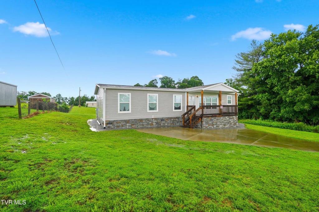Photo of 425 Pritchard Road, Limestone, TN 37681 (MLS # 9996326)