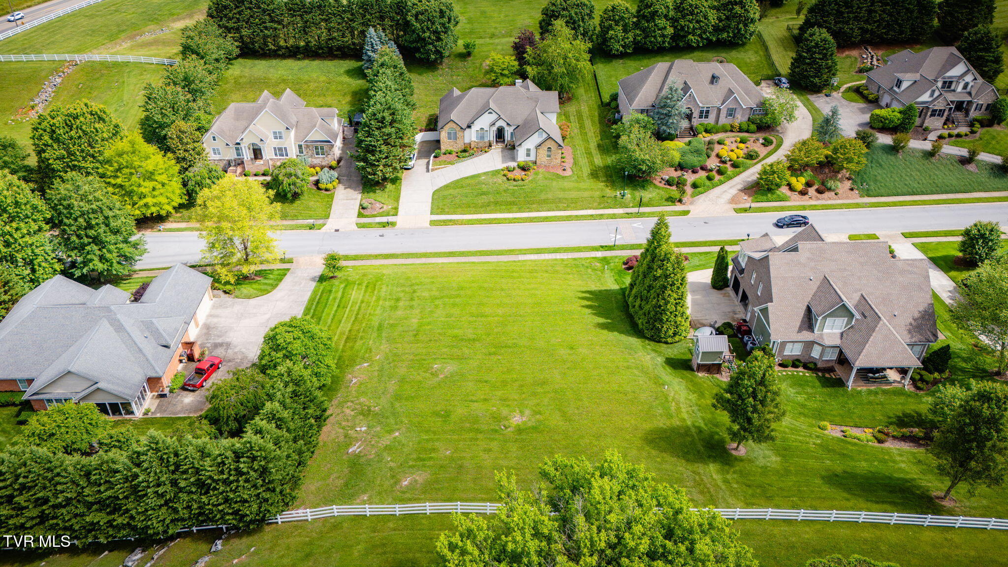 106 Highland Gate Drive, Johnson City, Tennessee image 10