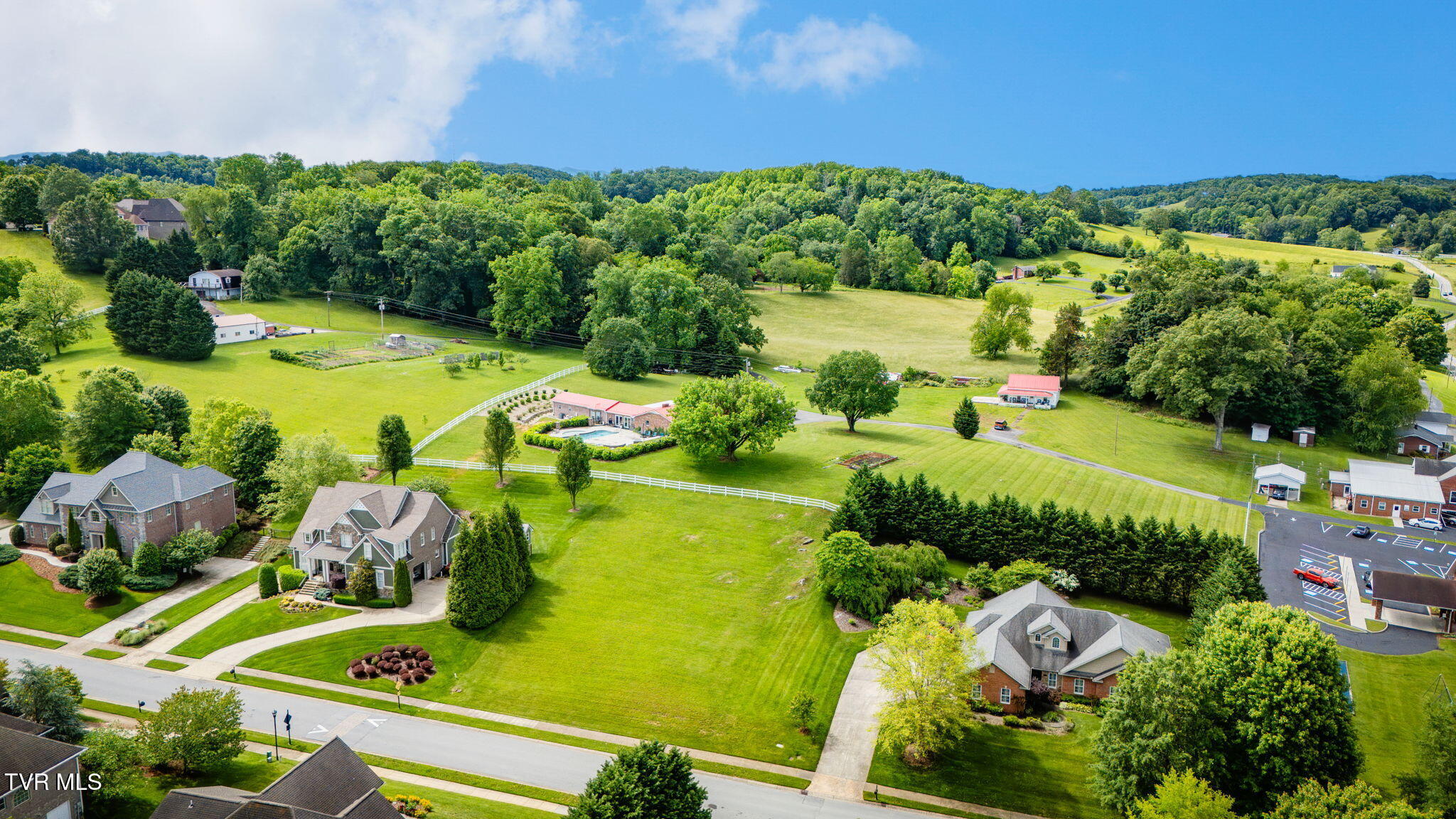 106 Highland Gate Drive, Johnson City, Tennessee image 1