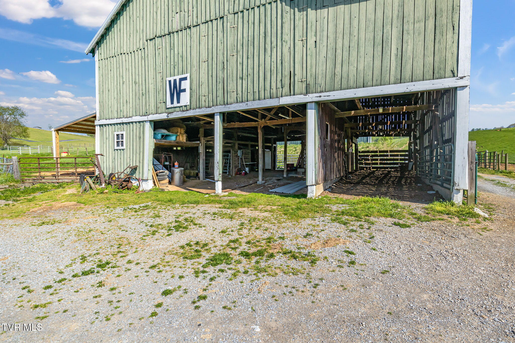 969 Beaver Creek Road, Bluff City, Tennessee image 18