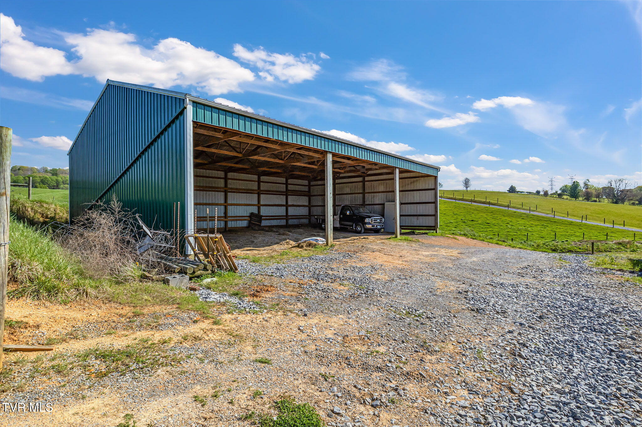 969 Beaver Creek Road, Bluff City, Tennessee image 24