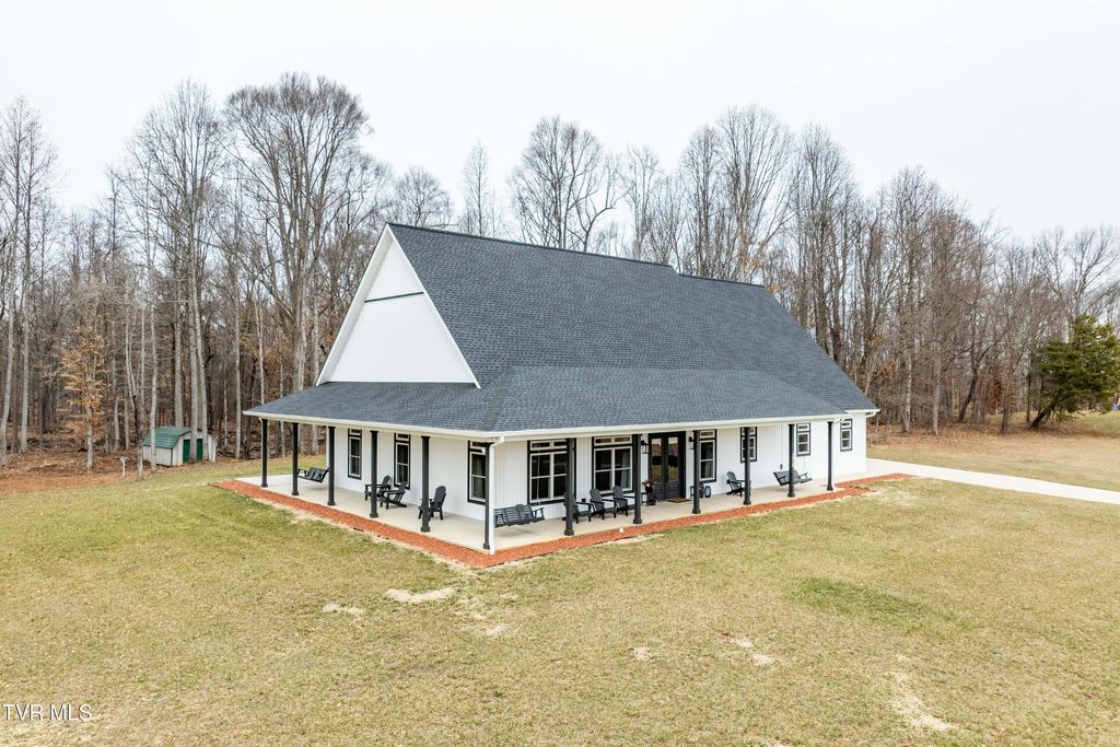 Photo of 2920 Antioch Road, Johnson City, TN 37604 (MLS # 9991954)
