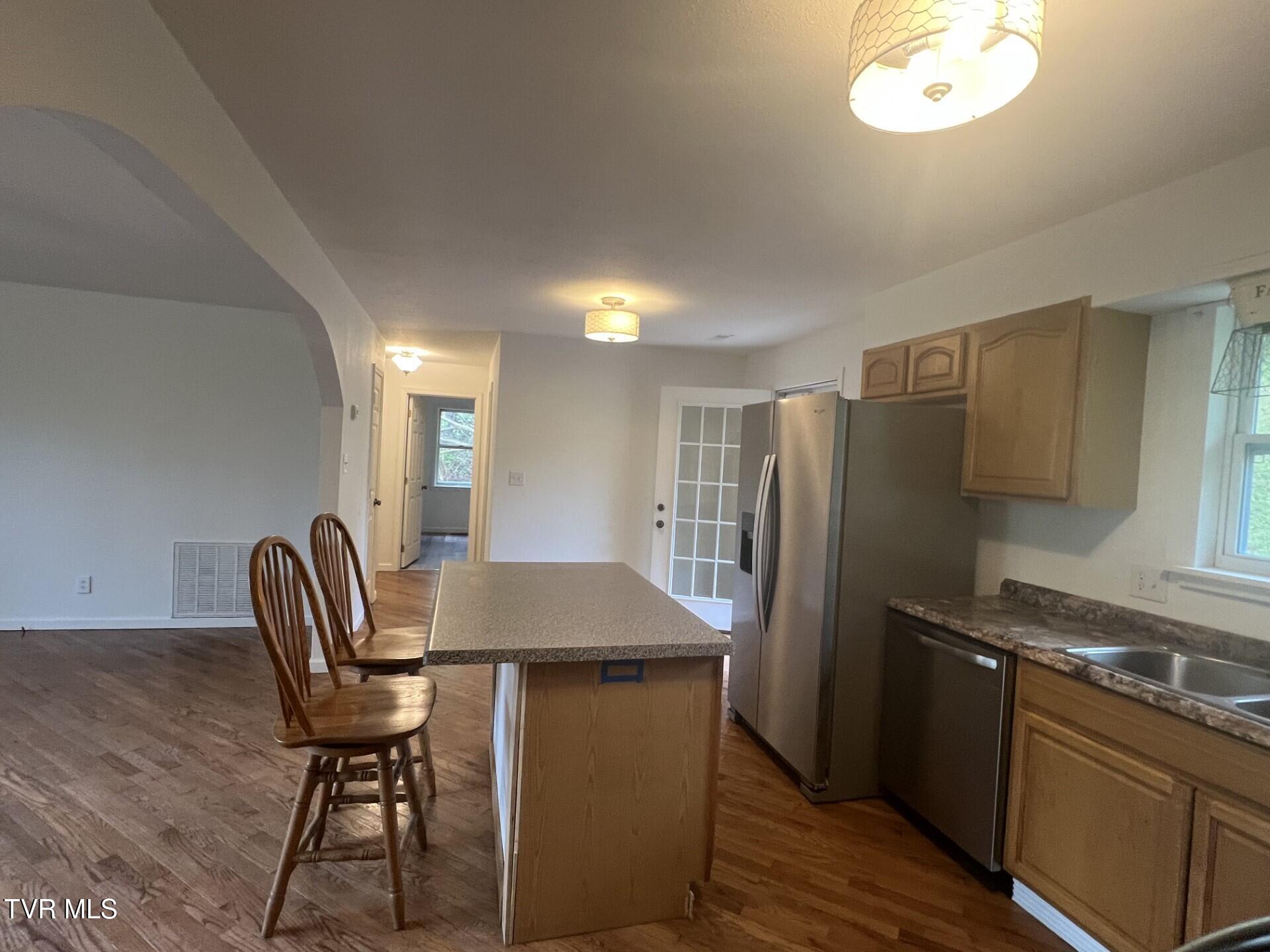 406 Cecil Street, Pennington Gap, Virginia image 21