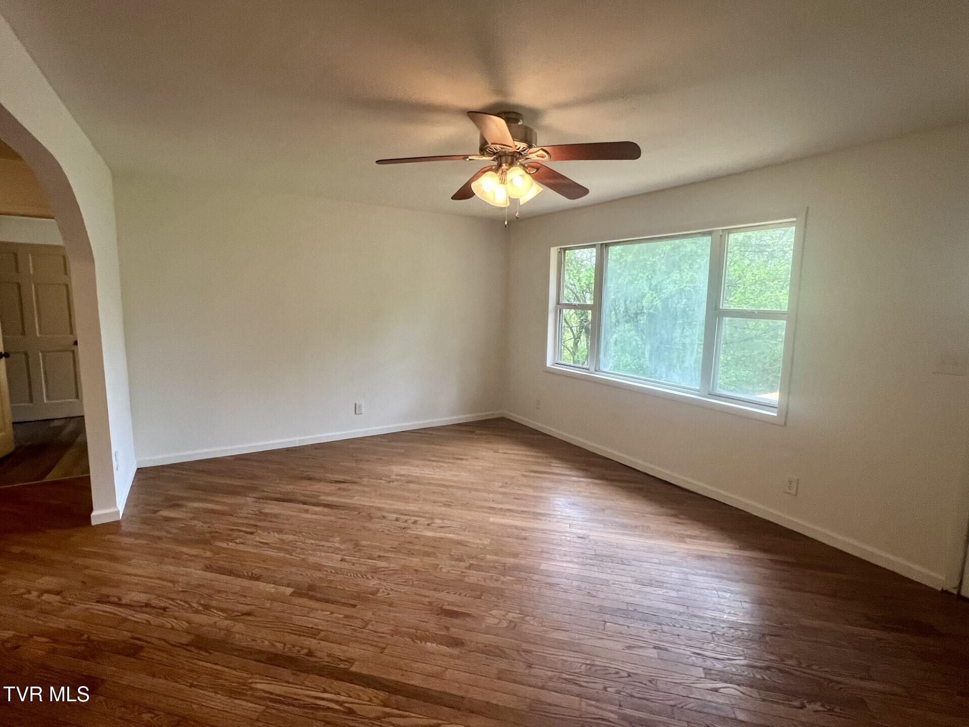406 Cecil Street, Pennington Gap, Virginia image 23