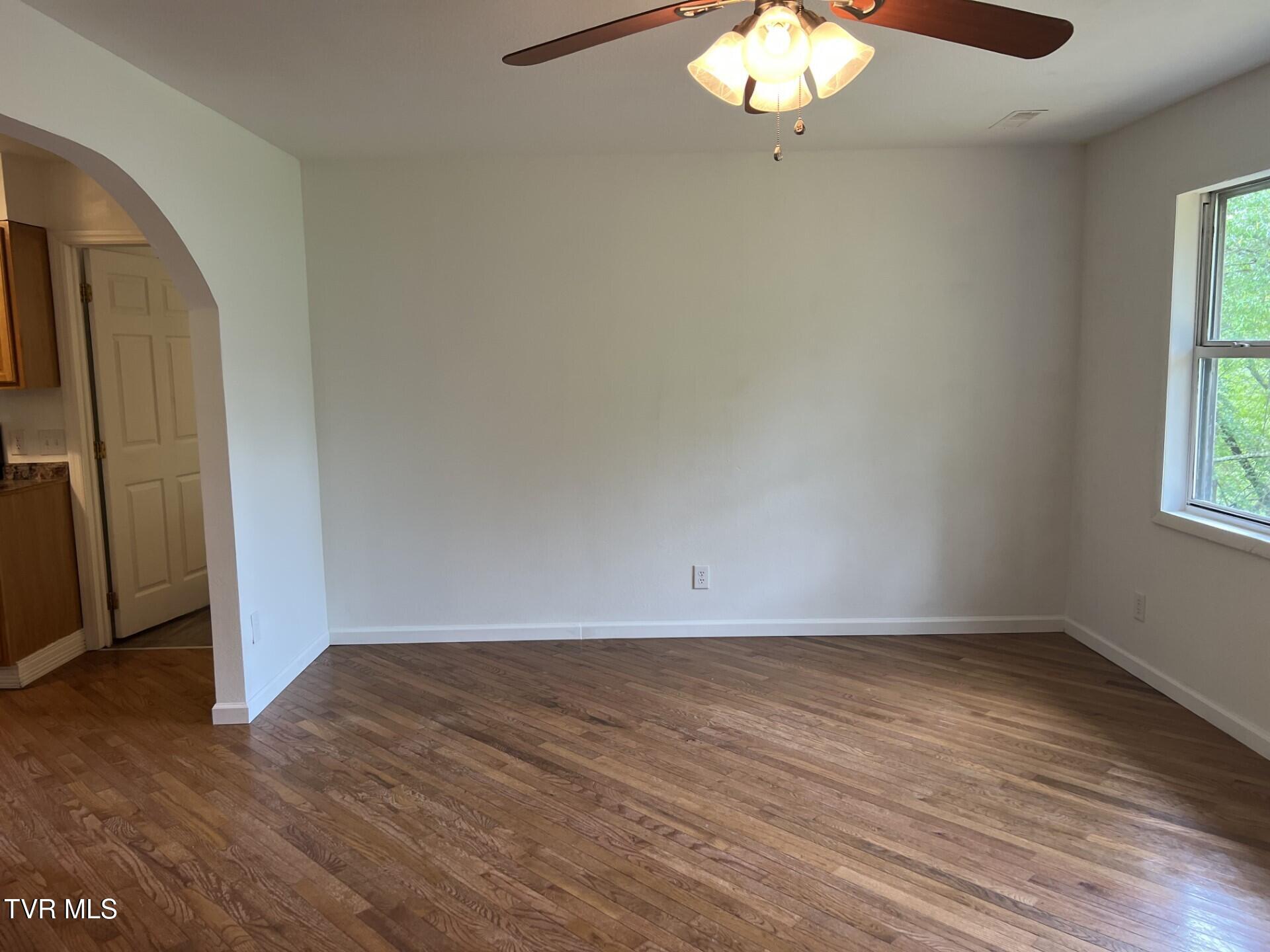 406 Cecil Street, Pennington Gap, Virginia image 26