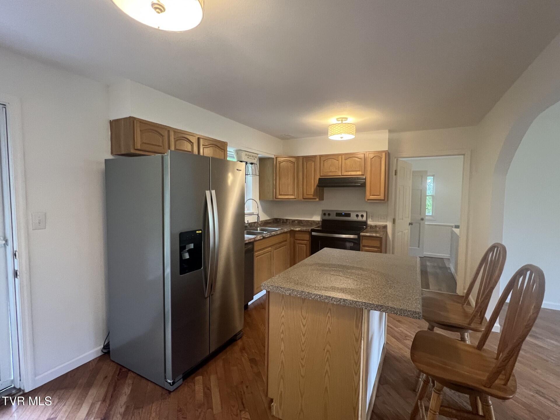406 Cecil Street, Pennington Gap, Virginia image 16