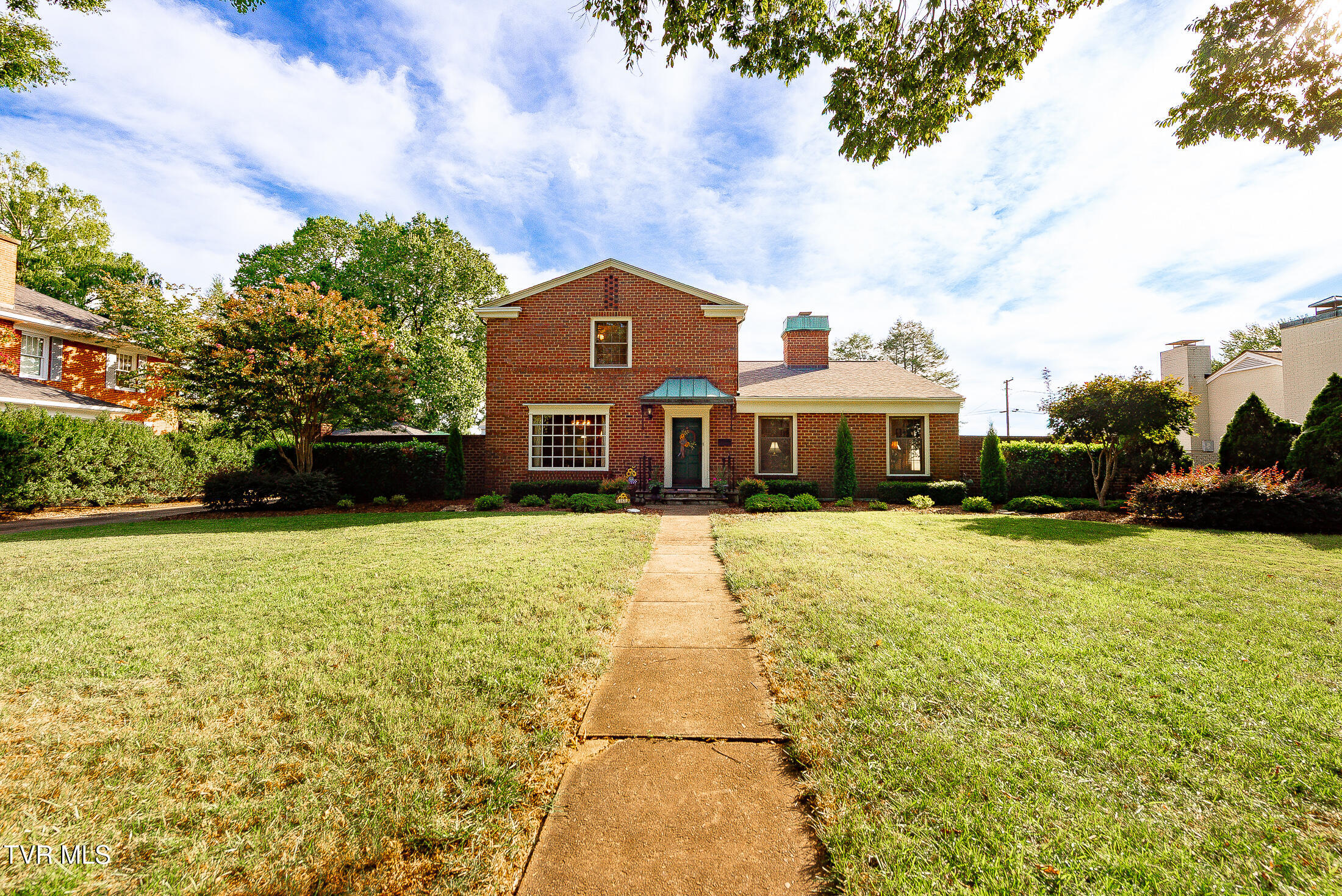 1421 Linville Street