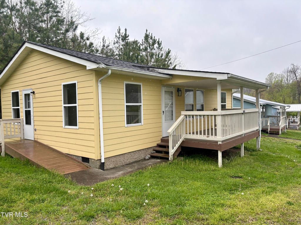 Photo of 138 Jack Rival Way, Dungannon, VA 24245 (MLS # 9978588)