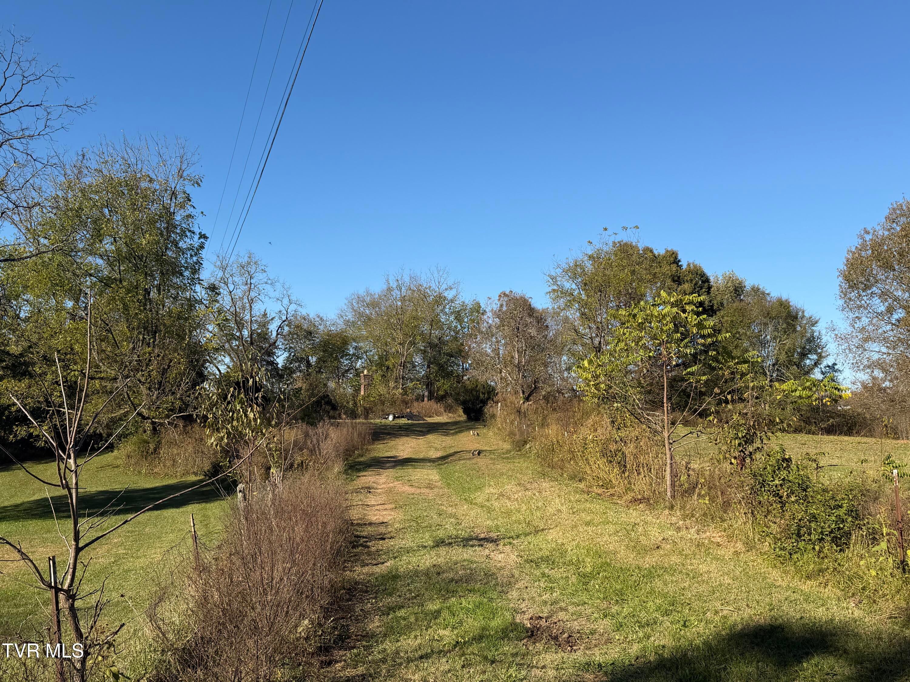 1760 Hickory Tree Road