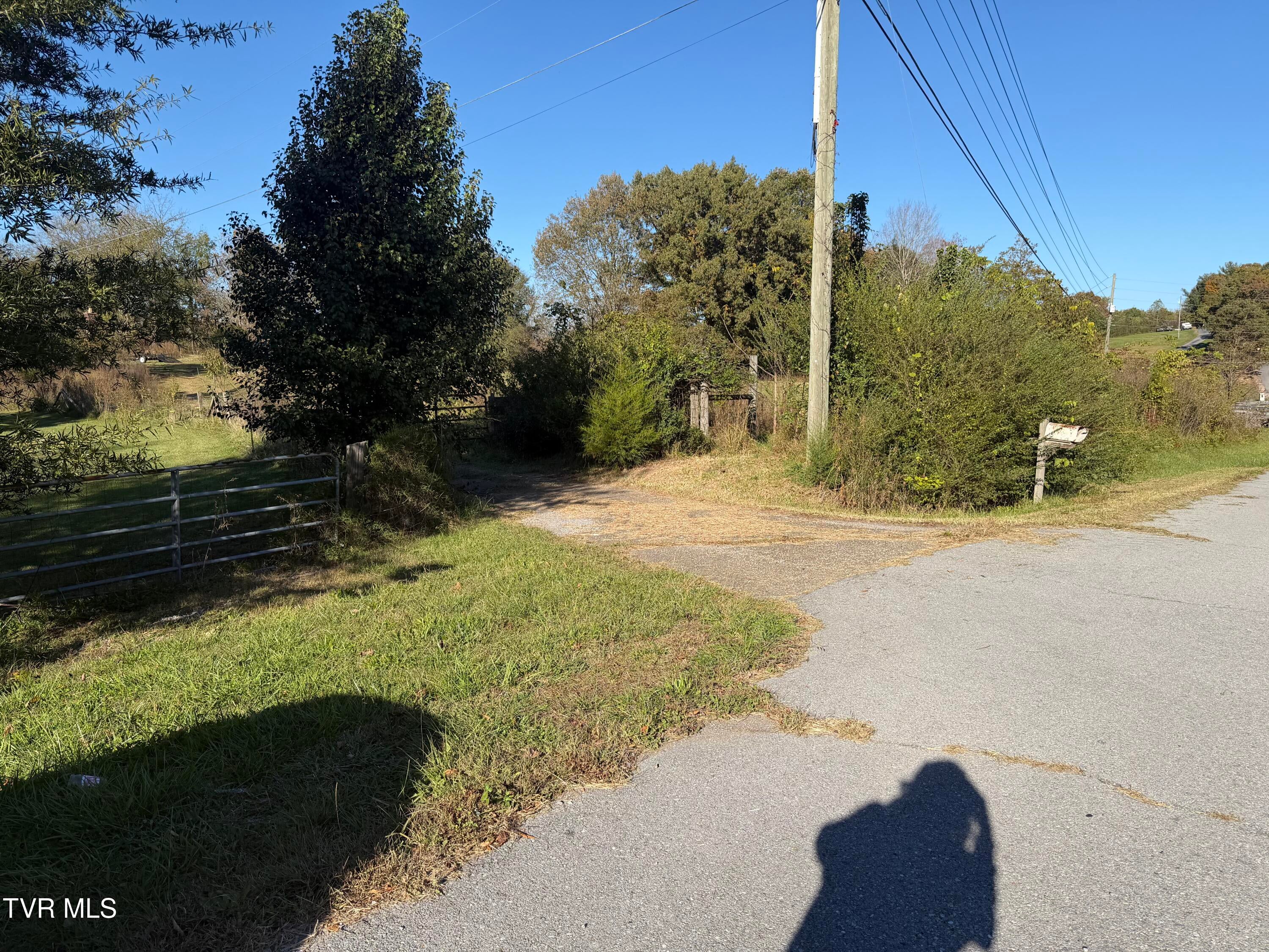 1760 Hickory Tree Road